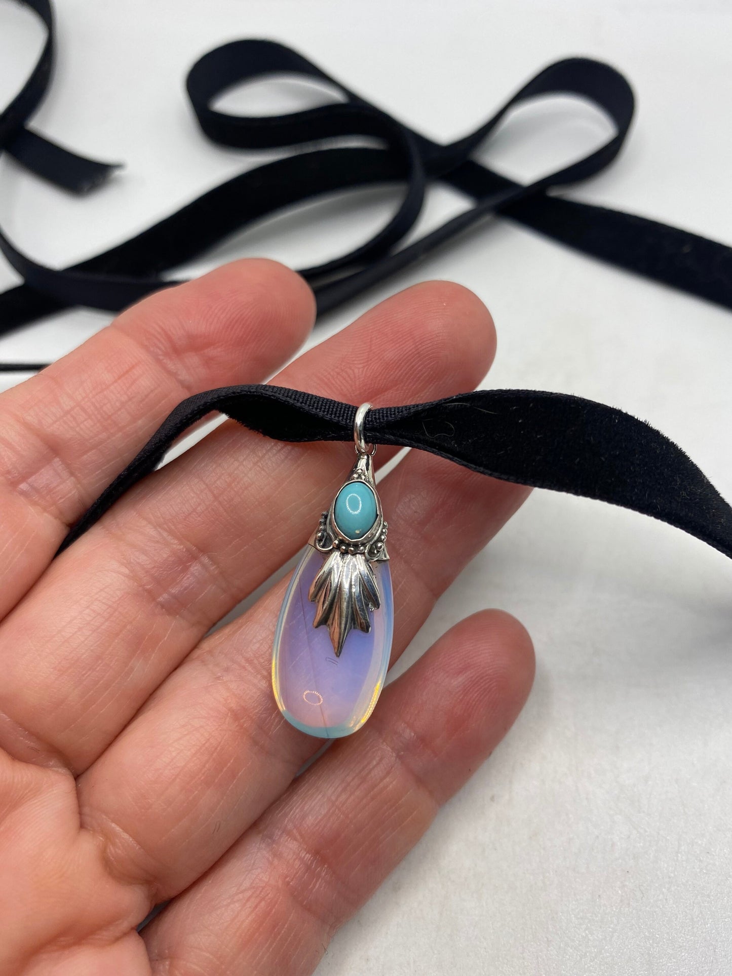 Vintage Opal milk glass 925 Sterling Silver Choker Necklace