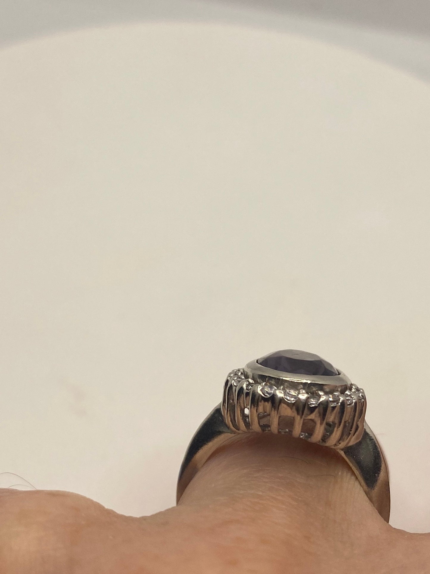 Vintage Purple Amethyst Ring in 925 Sterling Silver