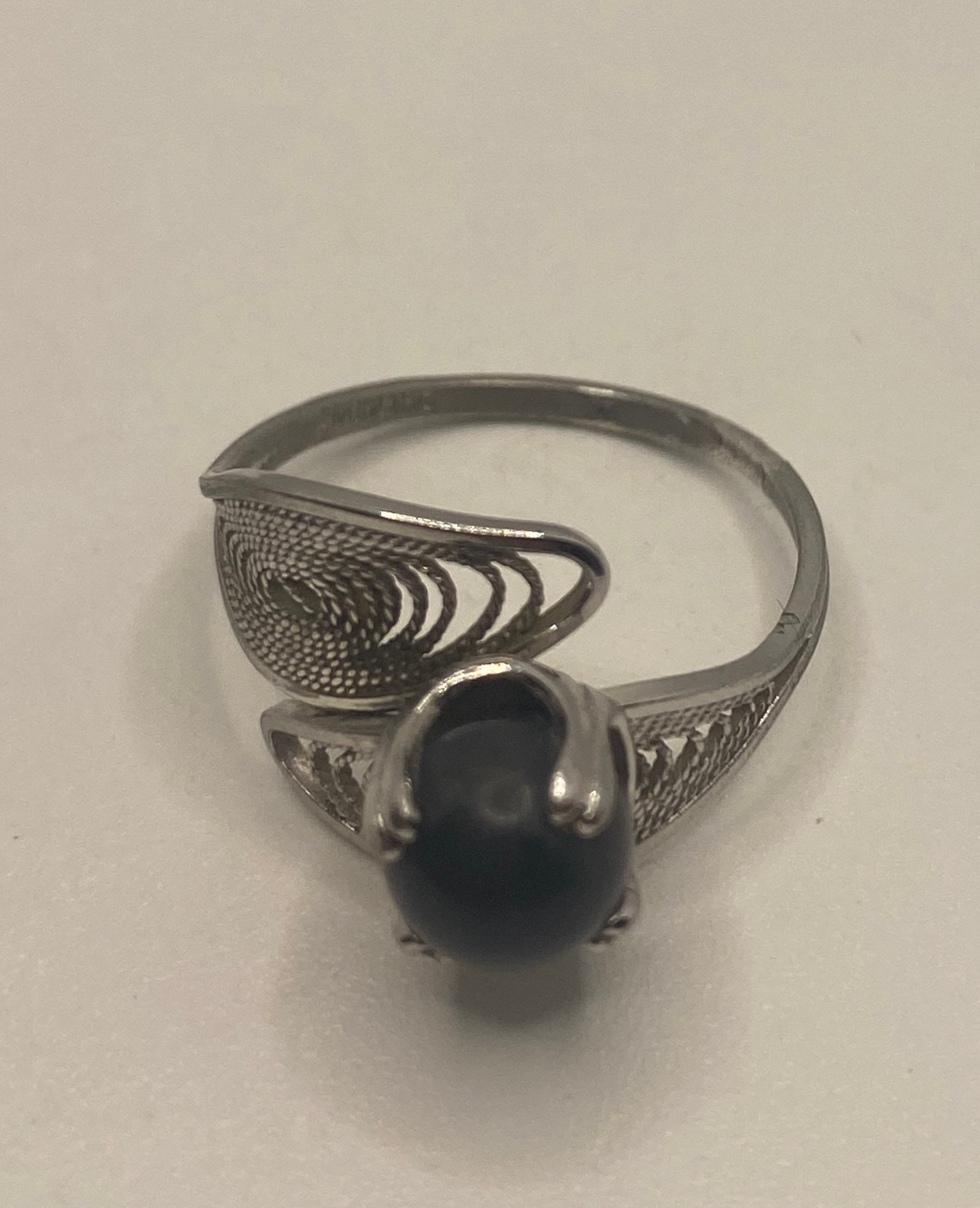 Vintage Black Pearl 925 Sterling Silver Cocktail Ring Size 7