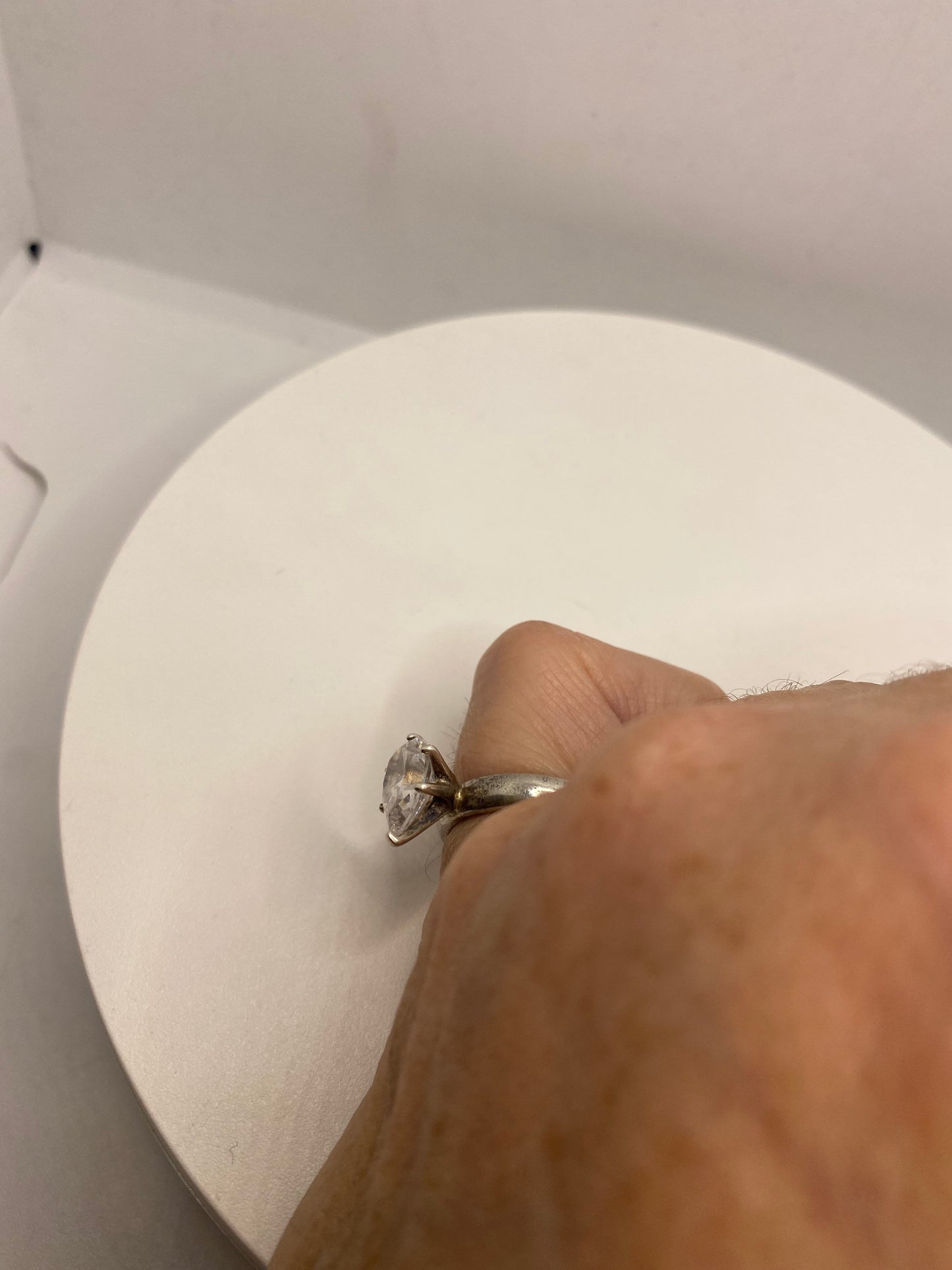 Vintage Cubic Zirconia Crystal Sterling Silver Ring Size 8