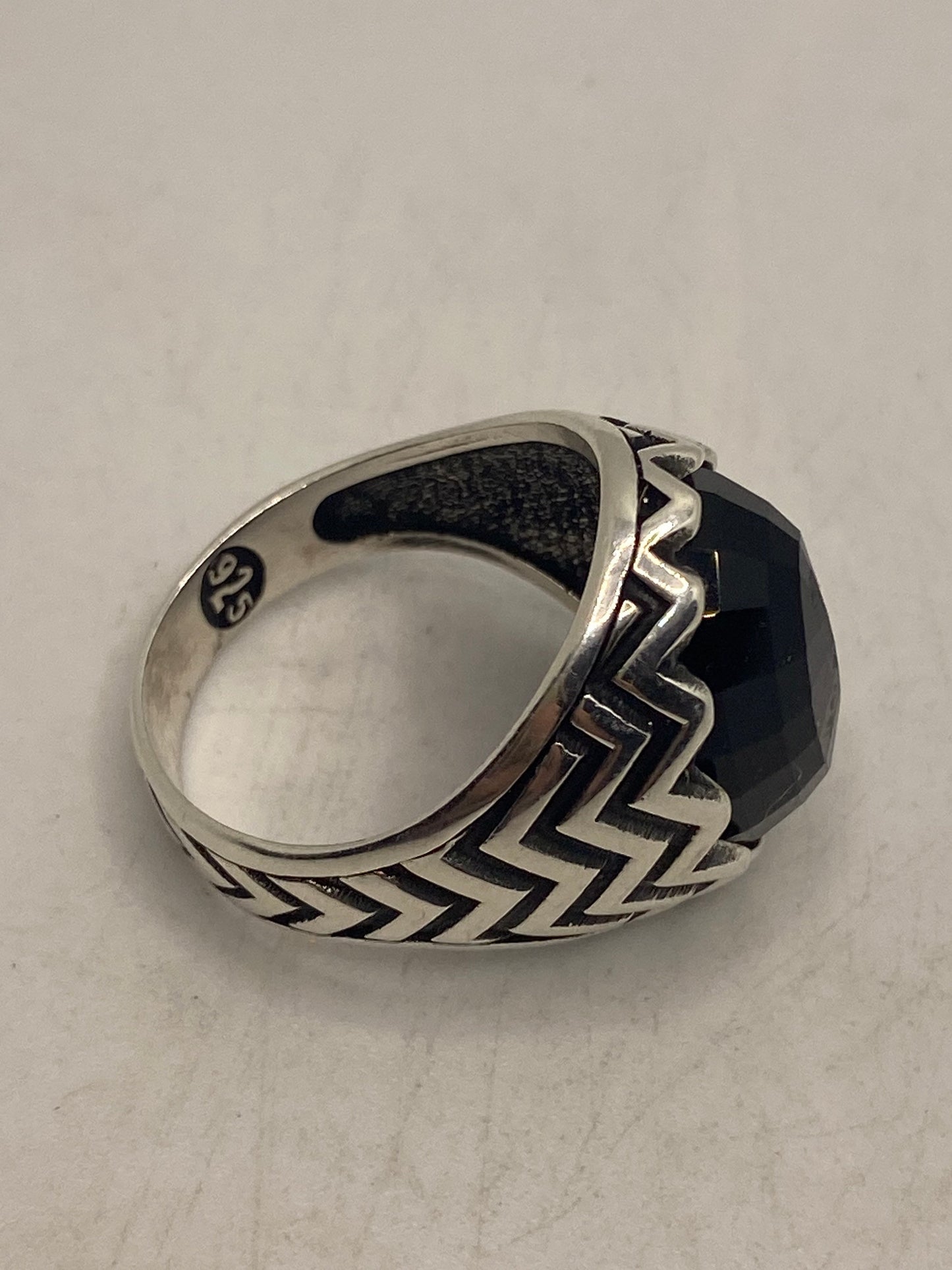 Vintage Gothic Sterling Silver Amethyst Glass Mens Ring