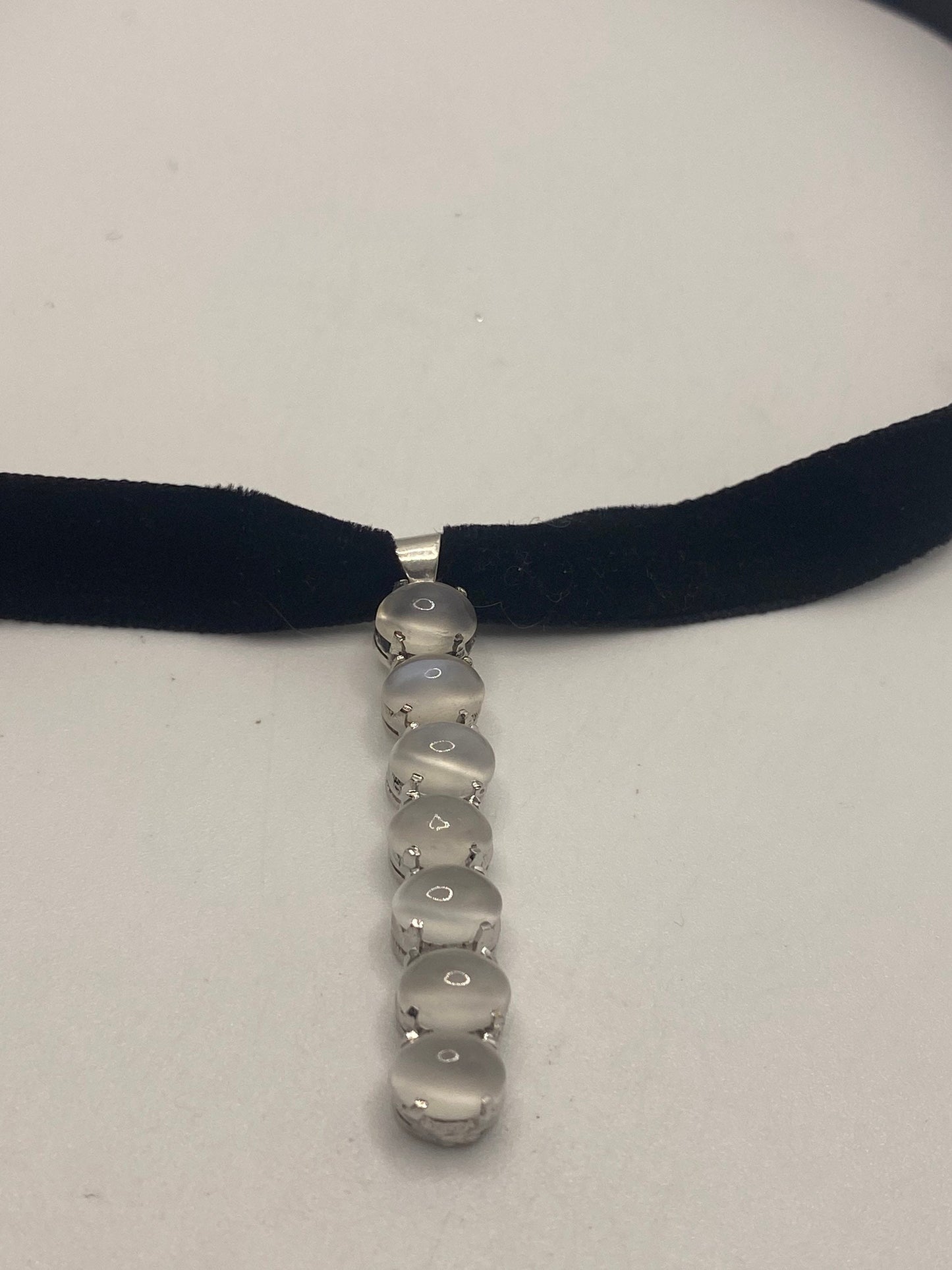Vintage 925 Sterling Silver Moonstone Pendant Necklace Choker