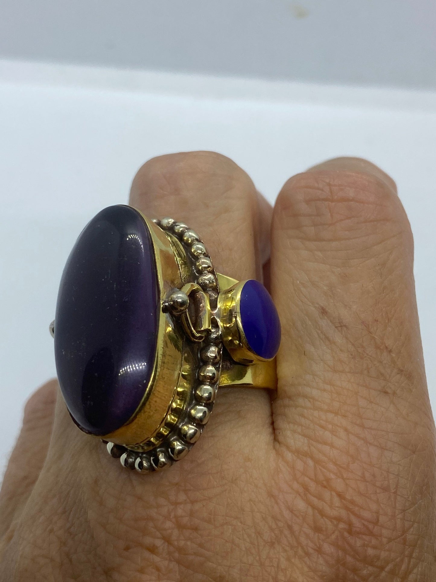 Large Stone Brass Knuckle poison pillbox Adjustable Ring