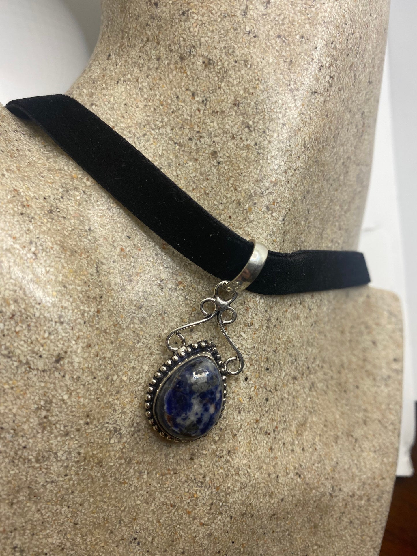 Vintage Blue Lapis Choker Necklace