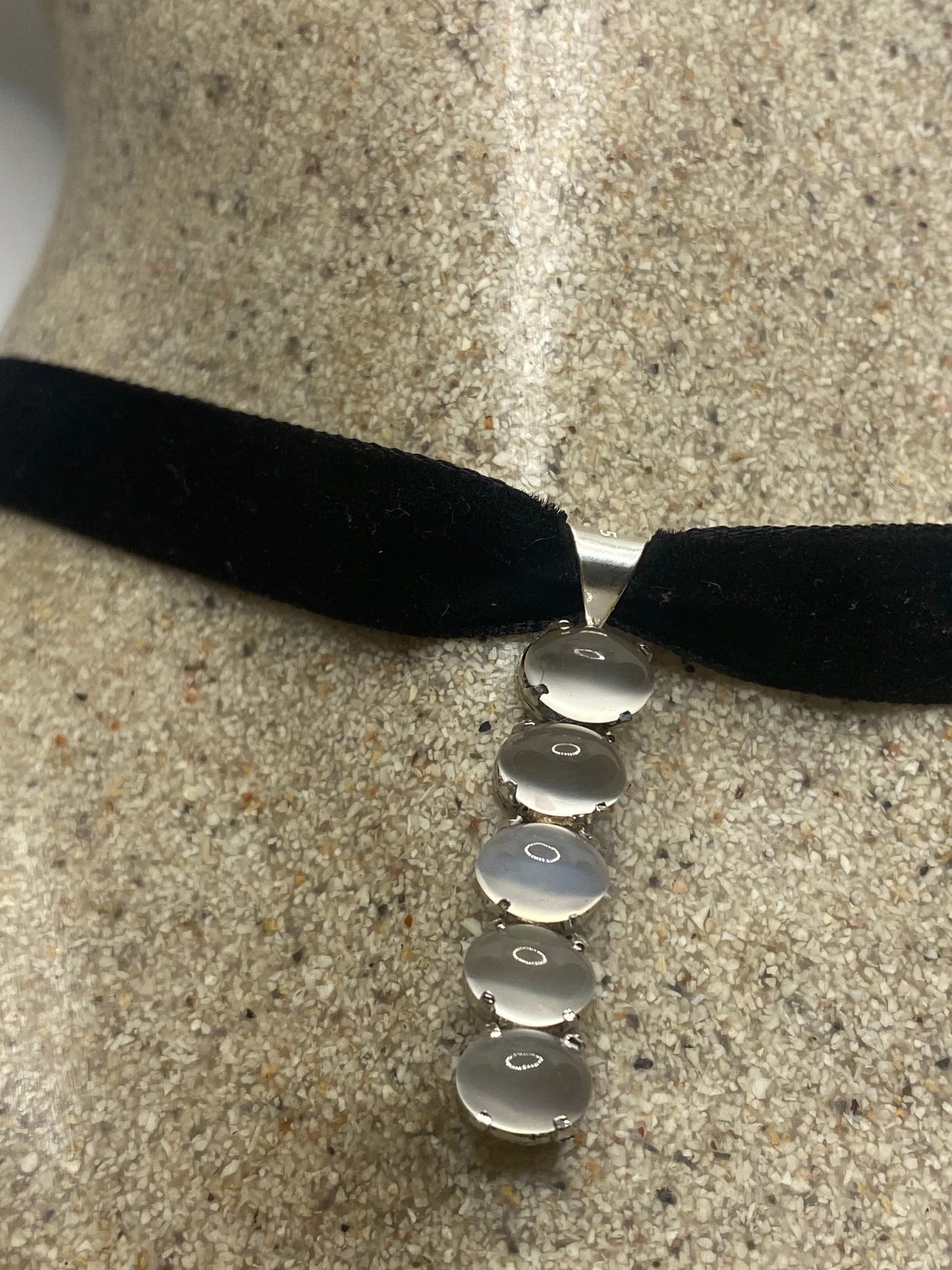 Vintage 925 Sterling Silver Moonstone Pendant Necklace Choker