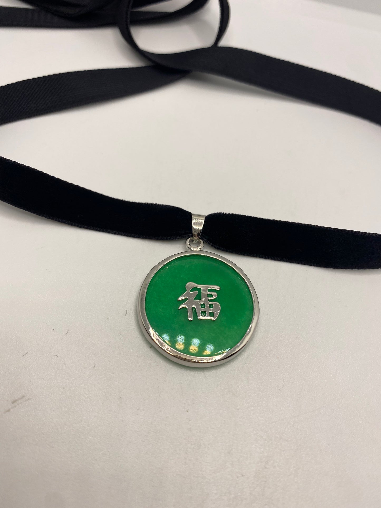 Vintage Green Jade Choker Silver Finish Necklace Pendant