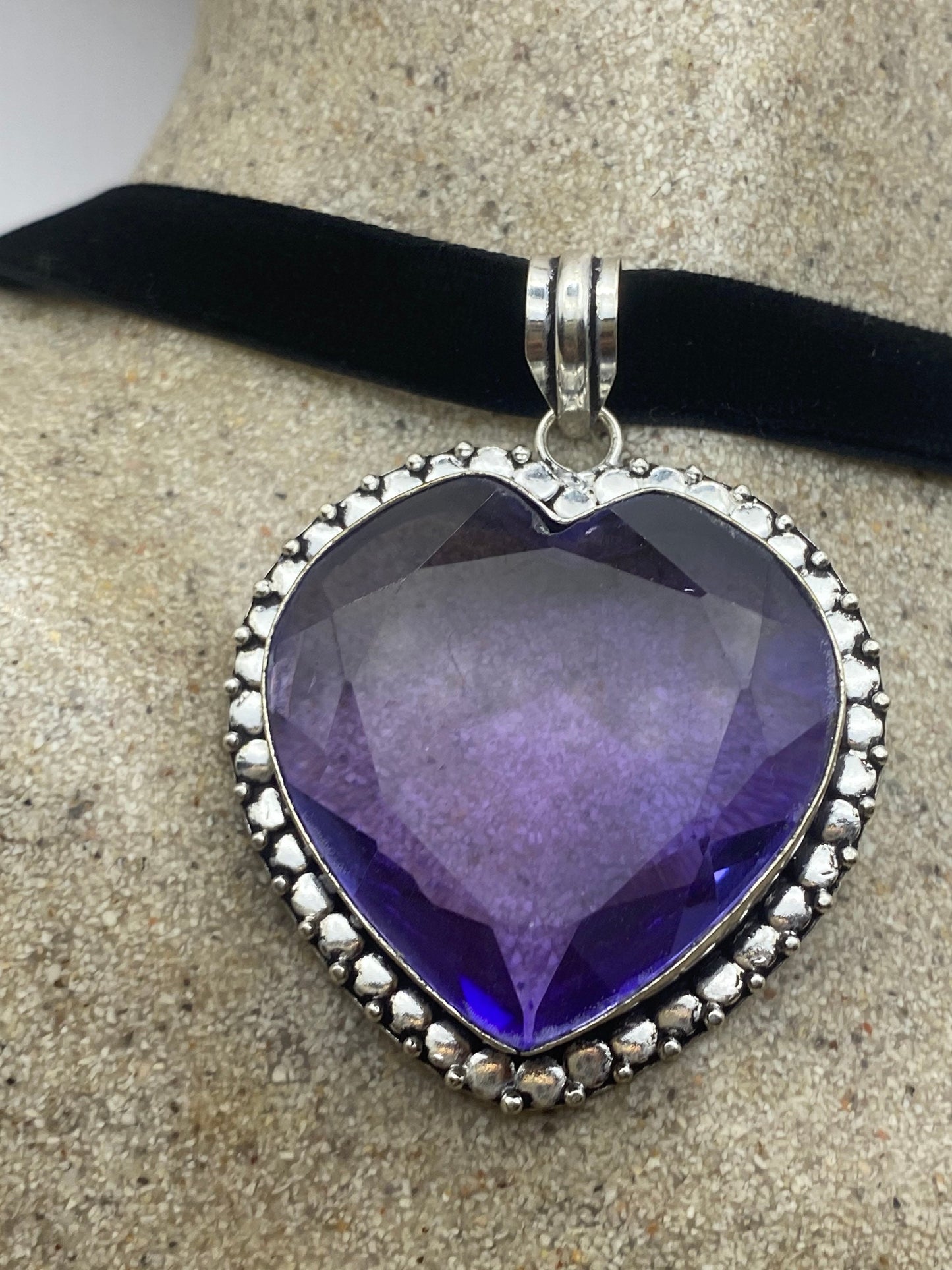 Vintage Heart Antique Purple Glass Choker Necklace