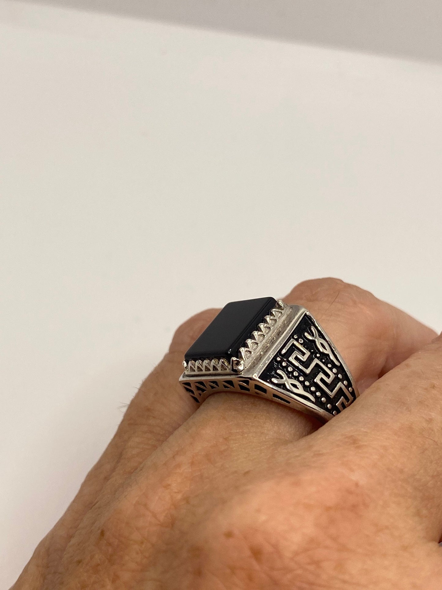 Vintage Black Onyx Mens Ring in 925 Sterling Silver