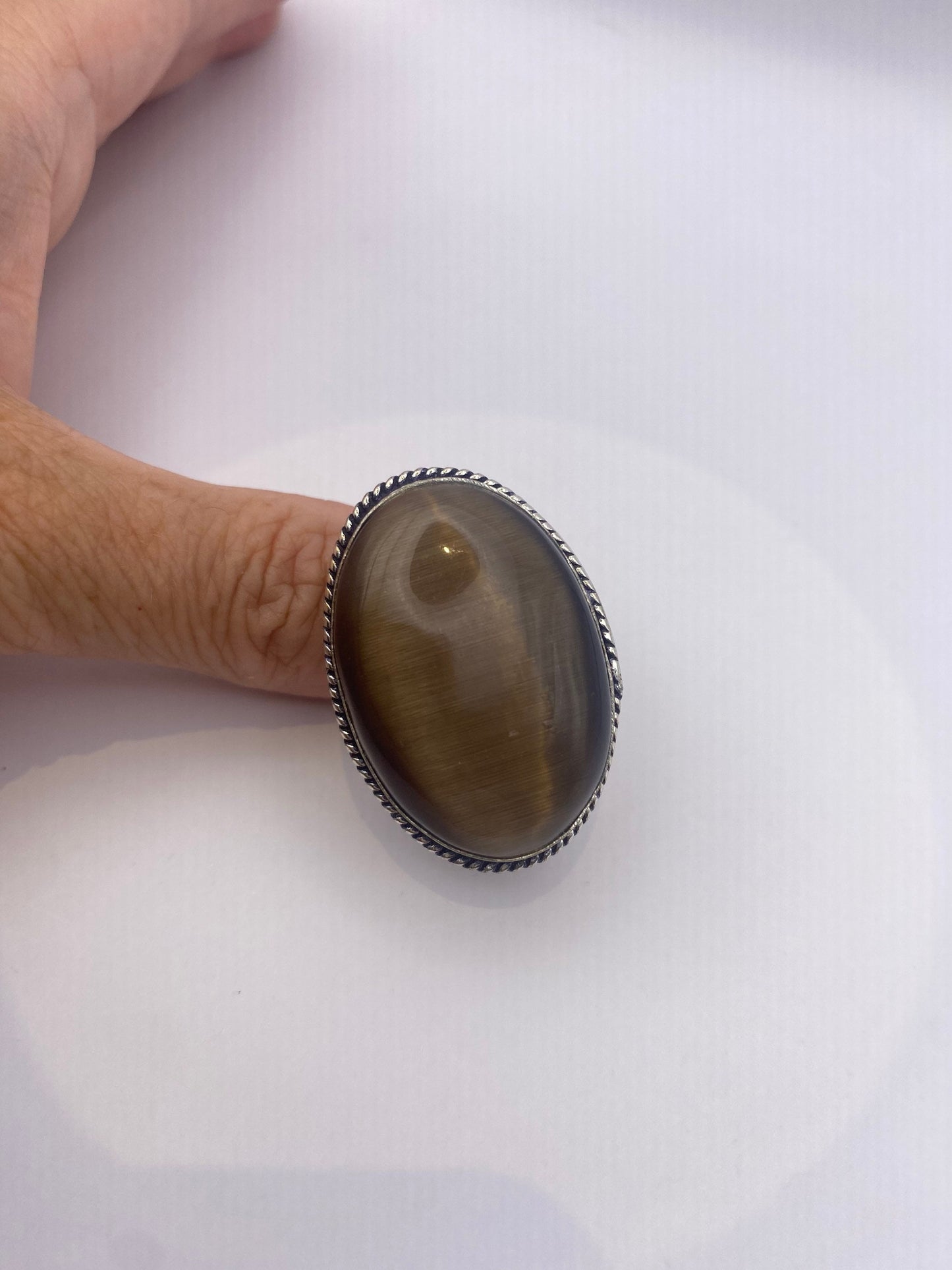 Vintage Yellow Cats Eye Art Glass Ring Statement Cocktail