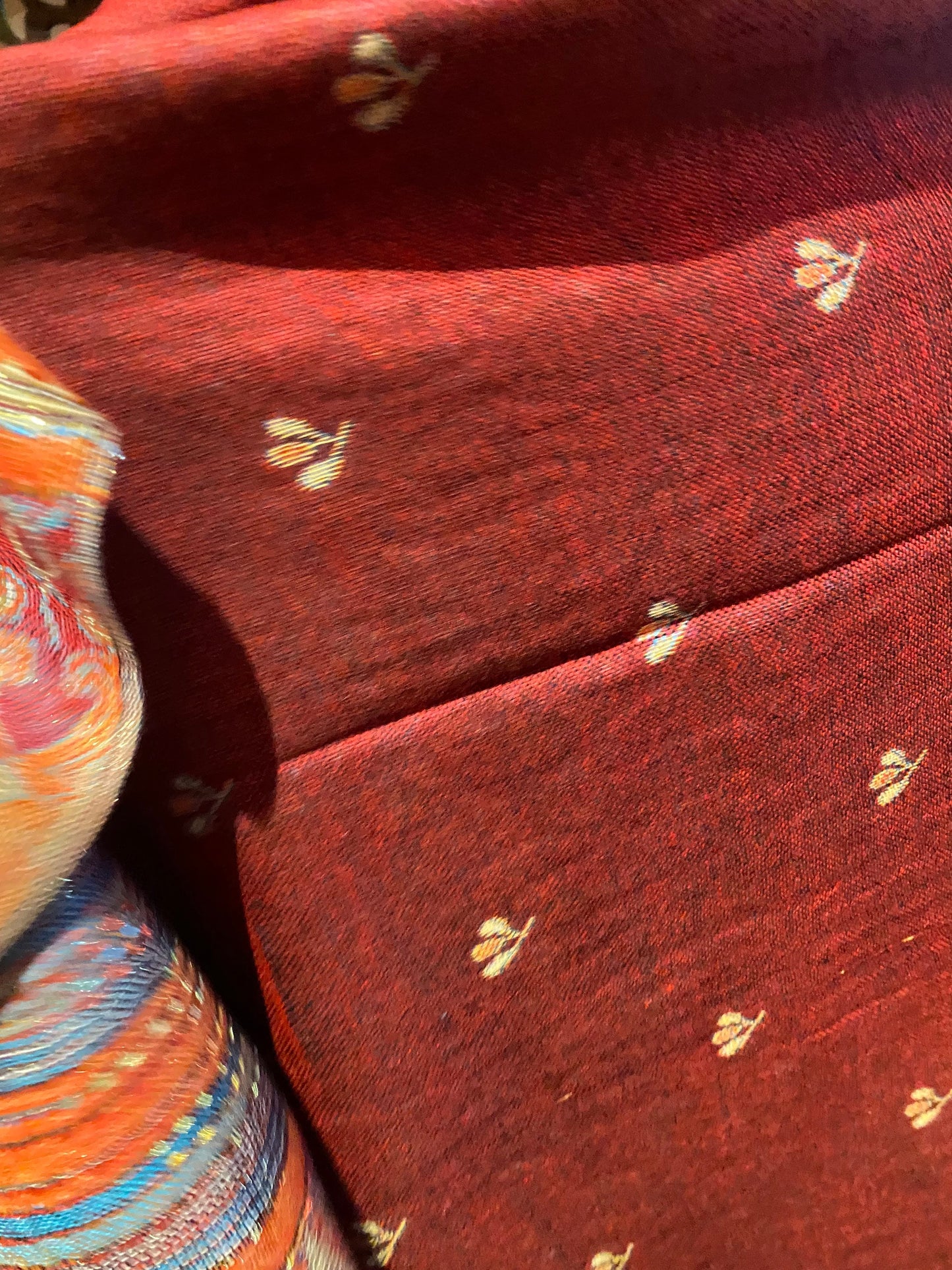 Vintage Red Metallic Gold Paisley Brocade Pashmina Scarf Wrap