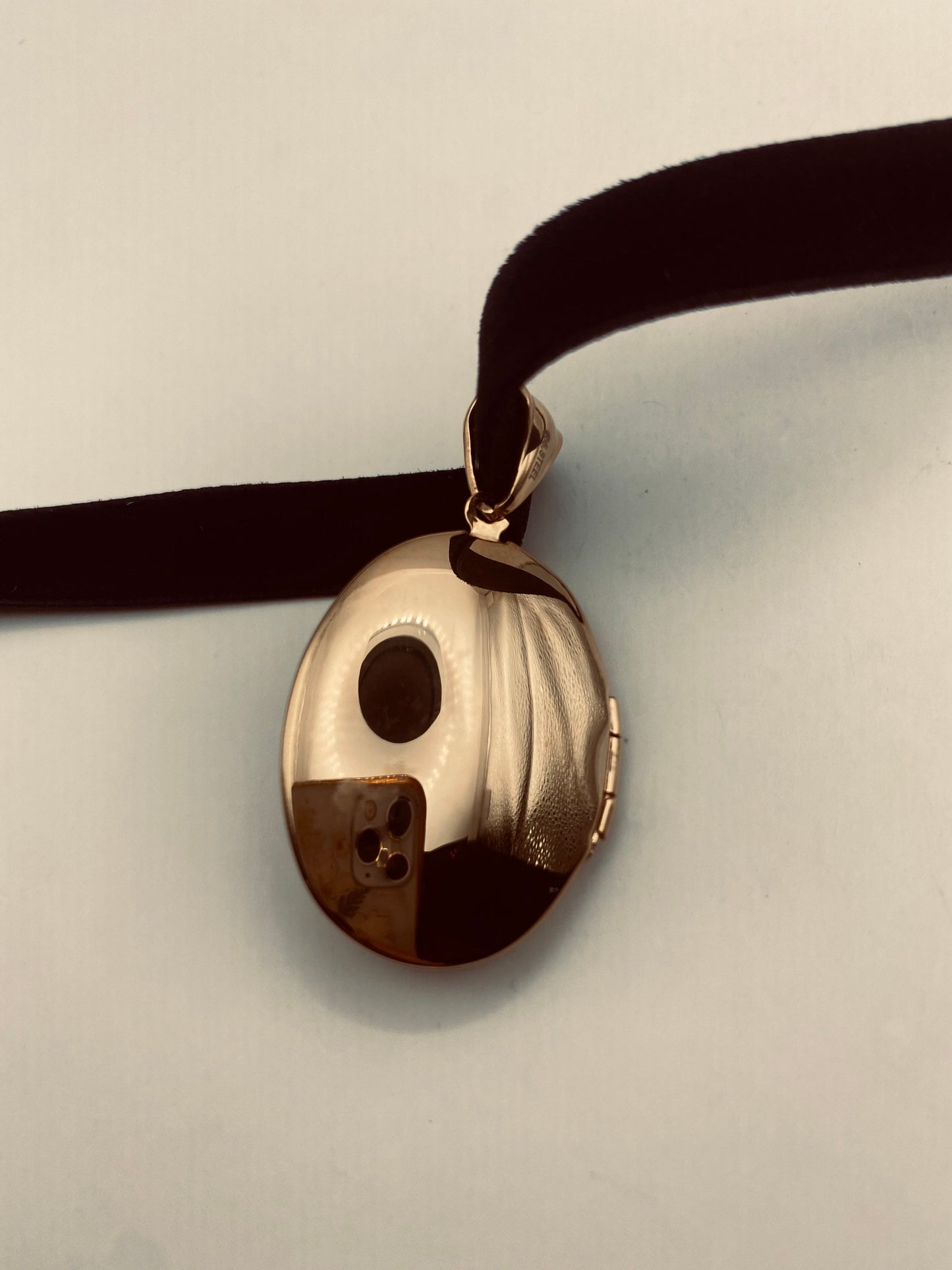 Vintage Flower Locket Choker Golden Stainless Steel Deco Etched Necklace