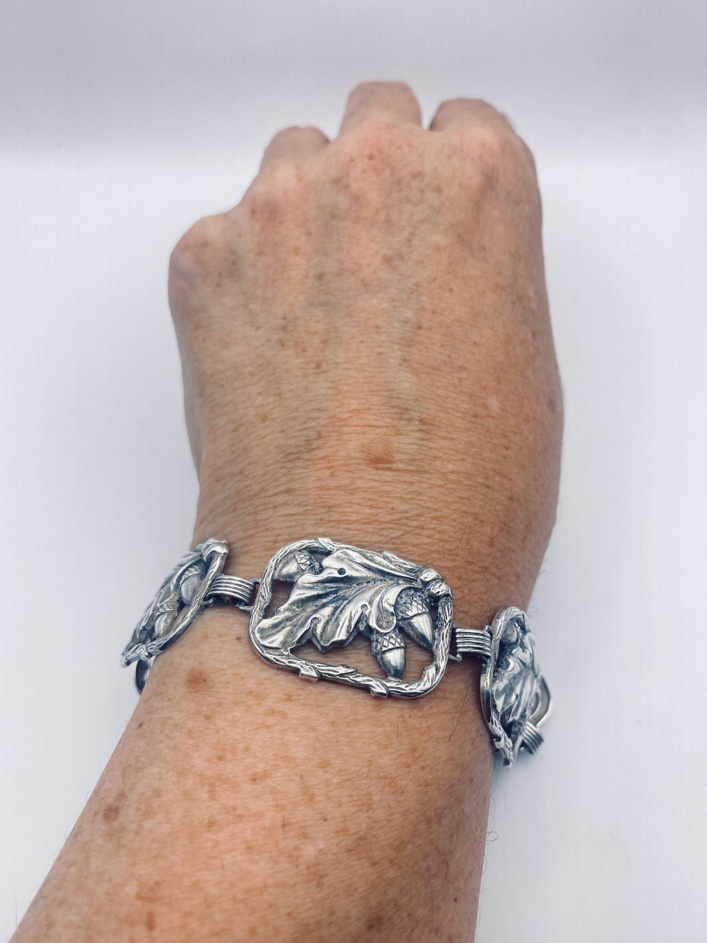 Vintage 925 Sterling Silver Filigree Acorn Bracelet