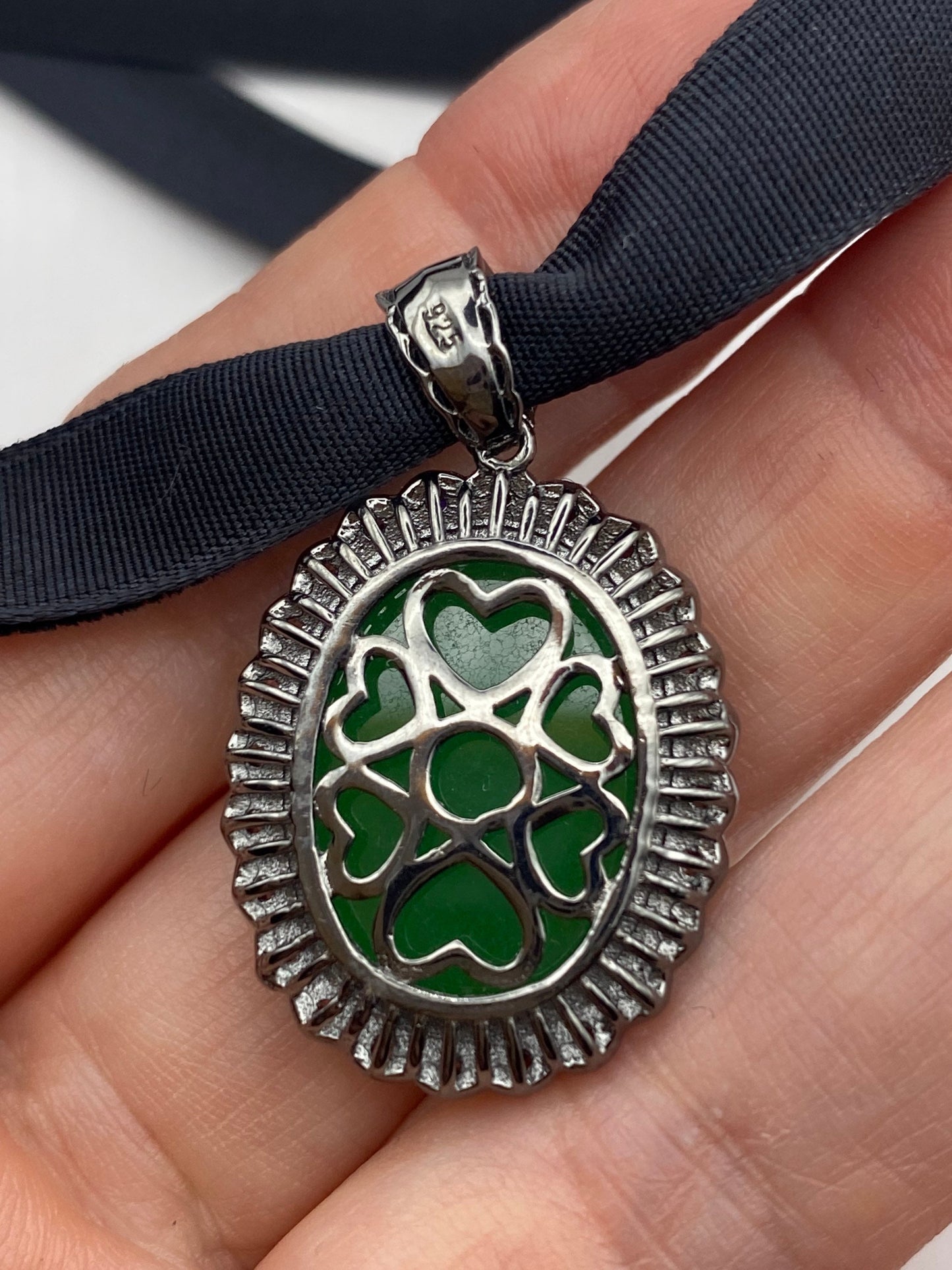 Vintage Jade 925 Sterling Silver Choker Pendant Necklace