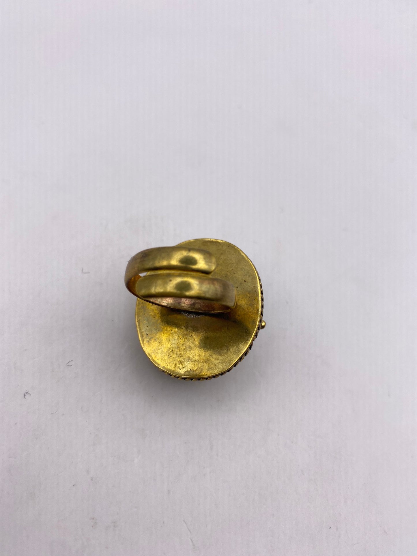 Vintage Red Carnelian Brass Poison Pillbox Ring