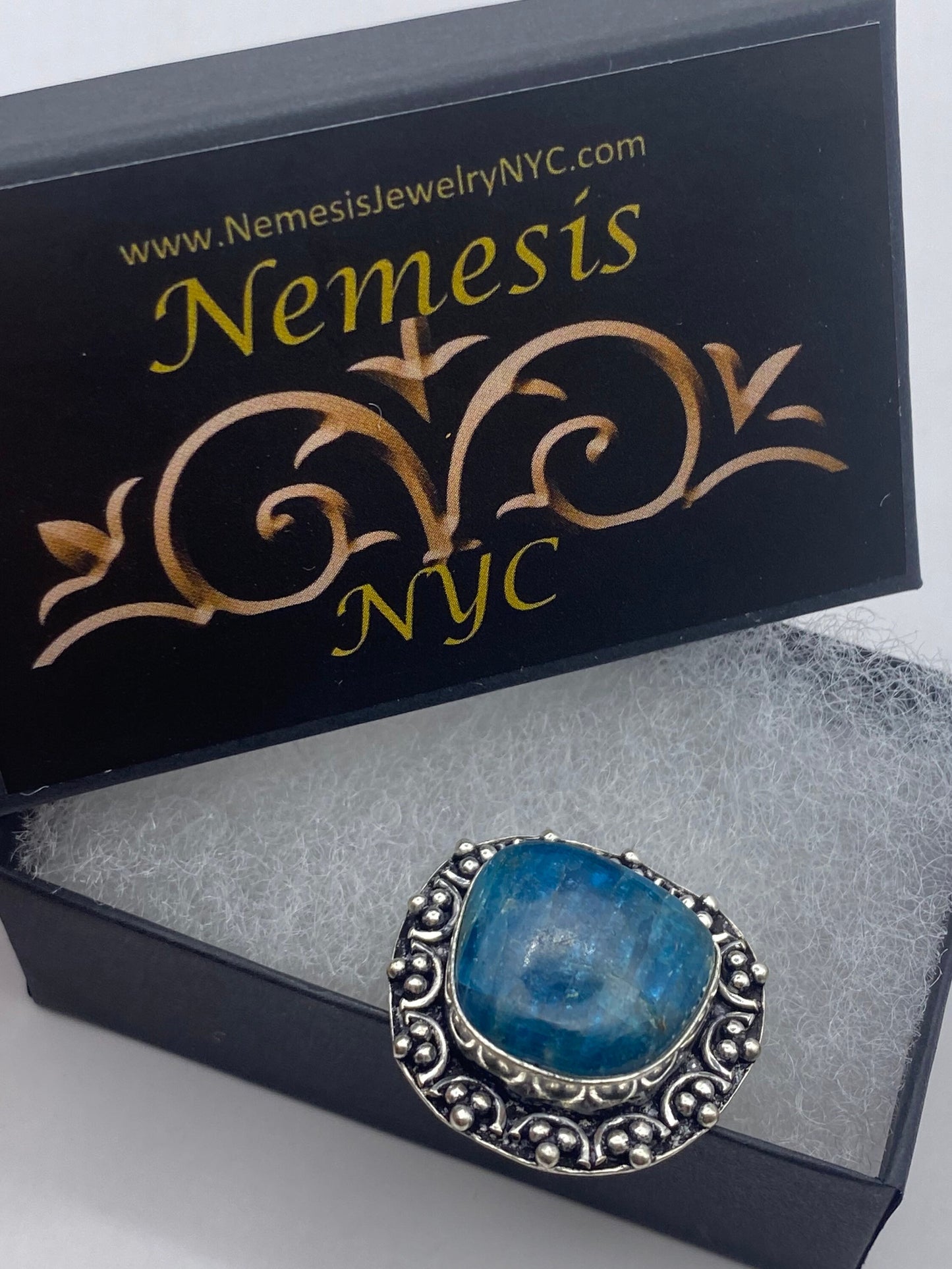 Vintage Genuine Blue White Rainbow Moonstone Ring