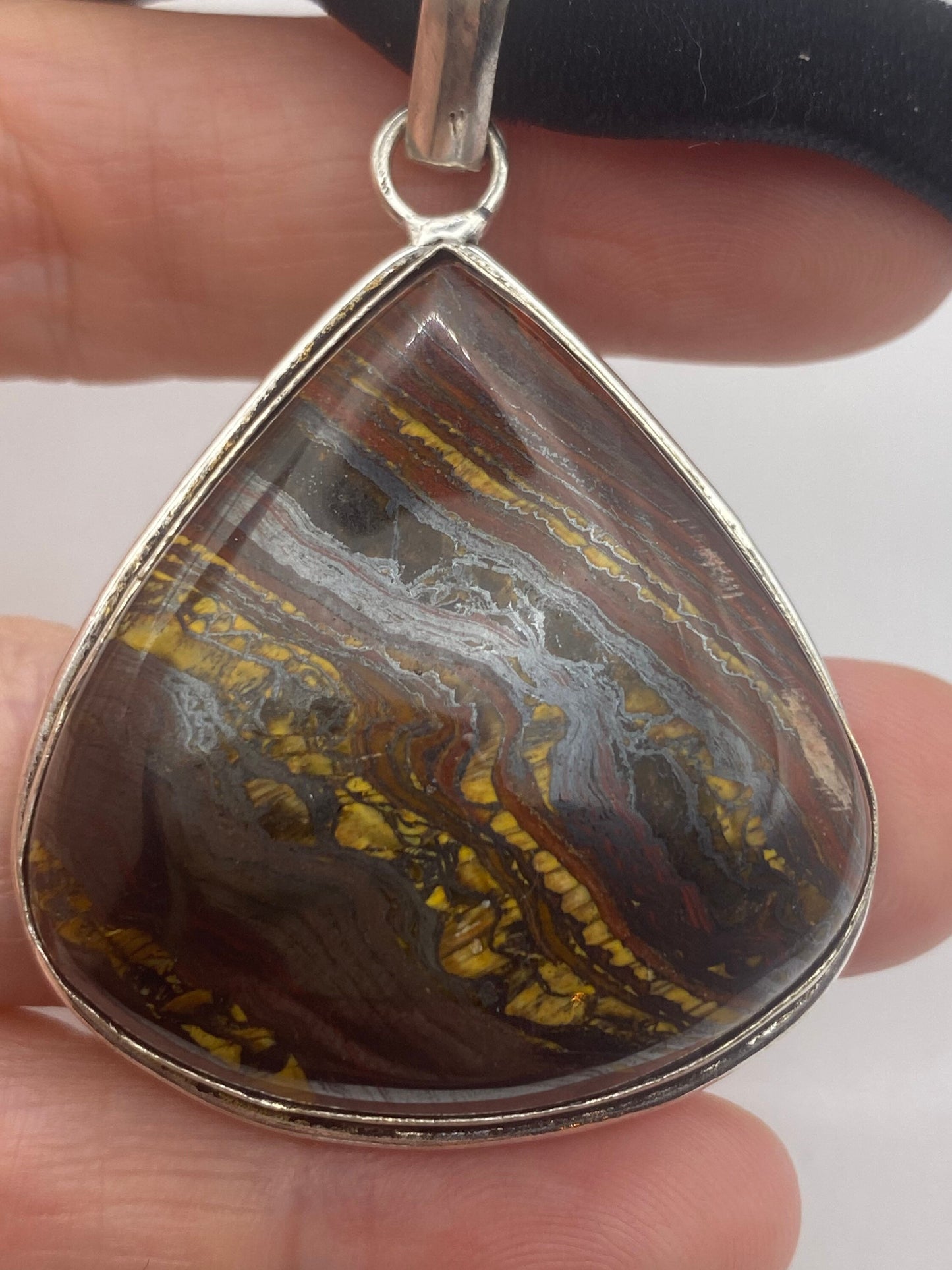 Vintage Red Tigers Eye Choker Pendant Necklace