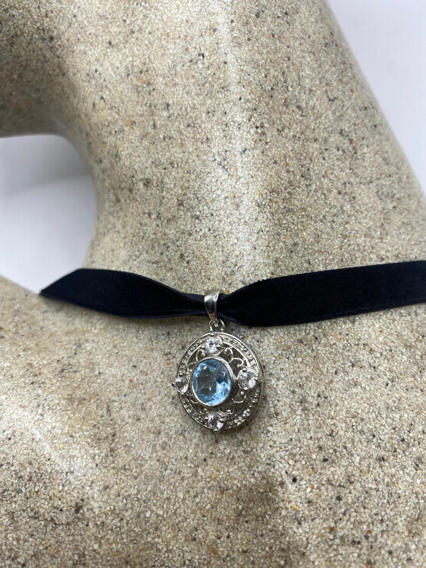 Vintage Blue Topaz Choker 925 Sterling Silver Necklace Pendant