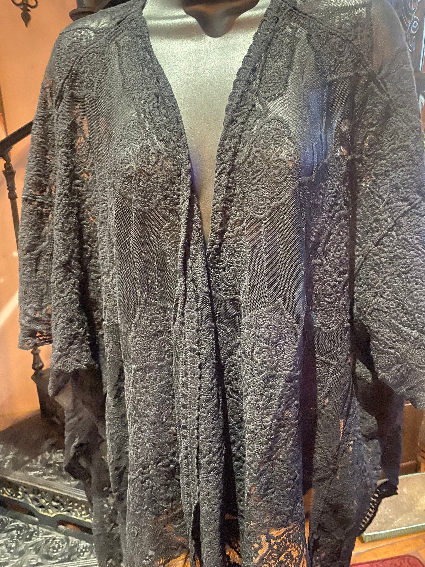 Lace Kimono Jacket Vintage Style Black Embroidered wrap