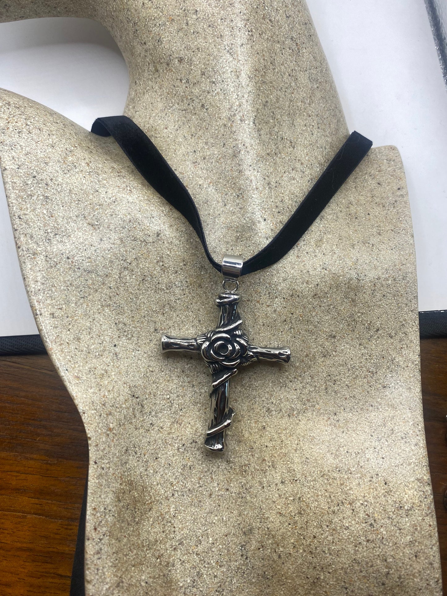 vintage Celtic Stainless Steel Cross pendant necklace
