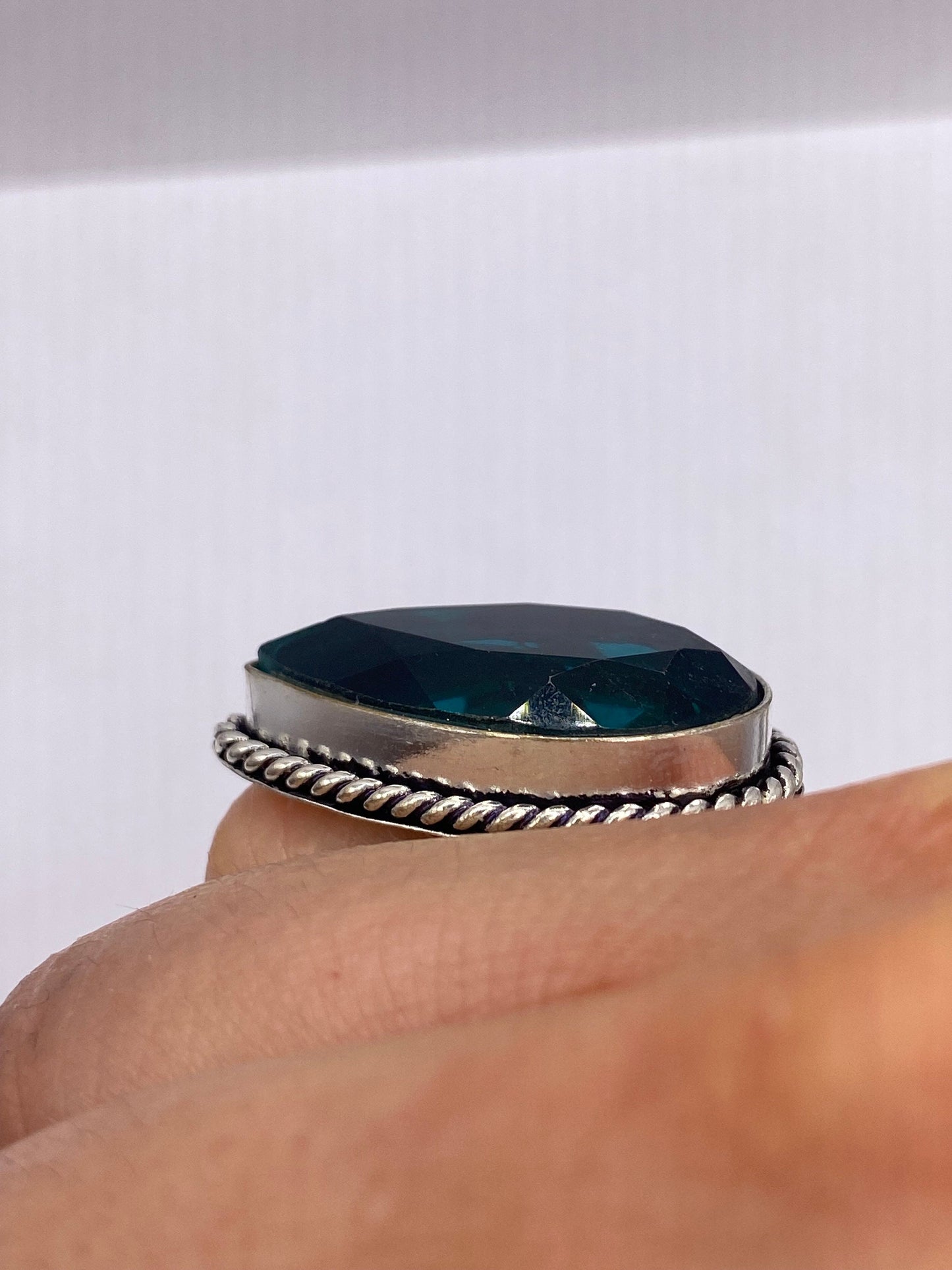 Vintage Aqua Blue Volcanic Art Glass Ring