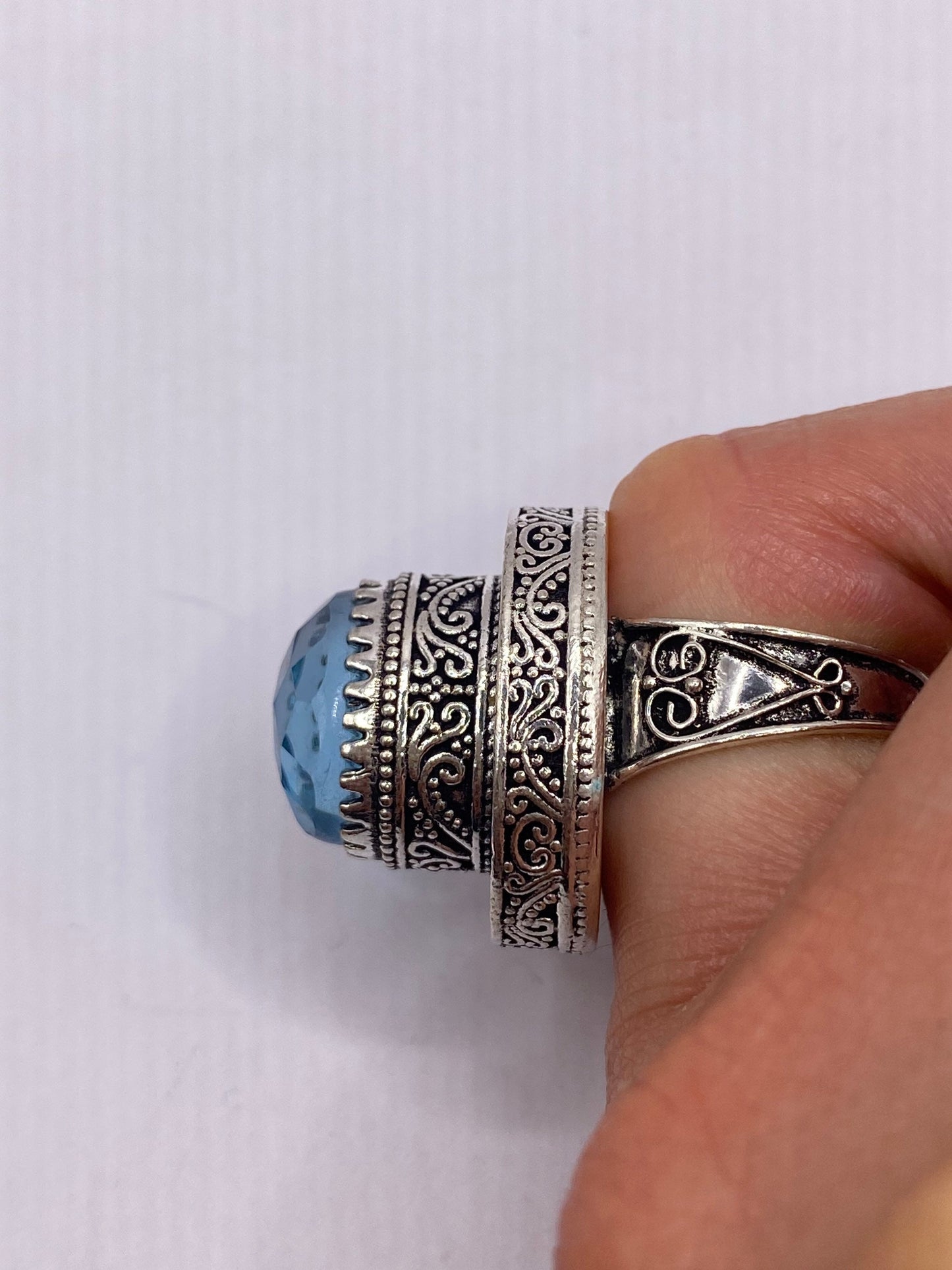 Vintage Deep Blue Volcanic Art Glass Ring