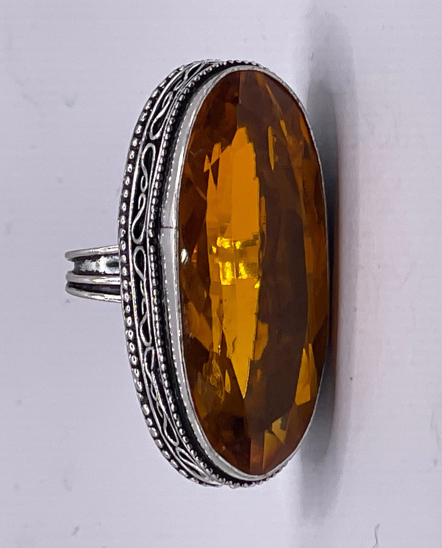 Vintage Yellow Vintage Art Glass Cocktail Ring Size 7