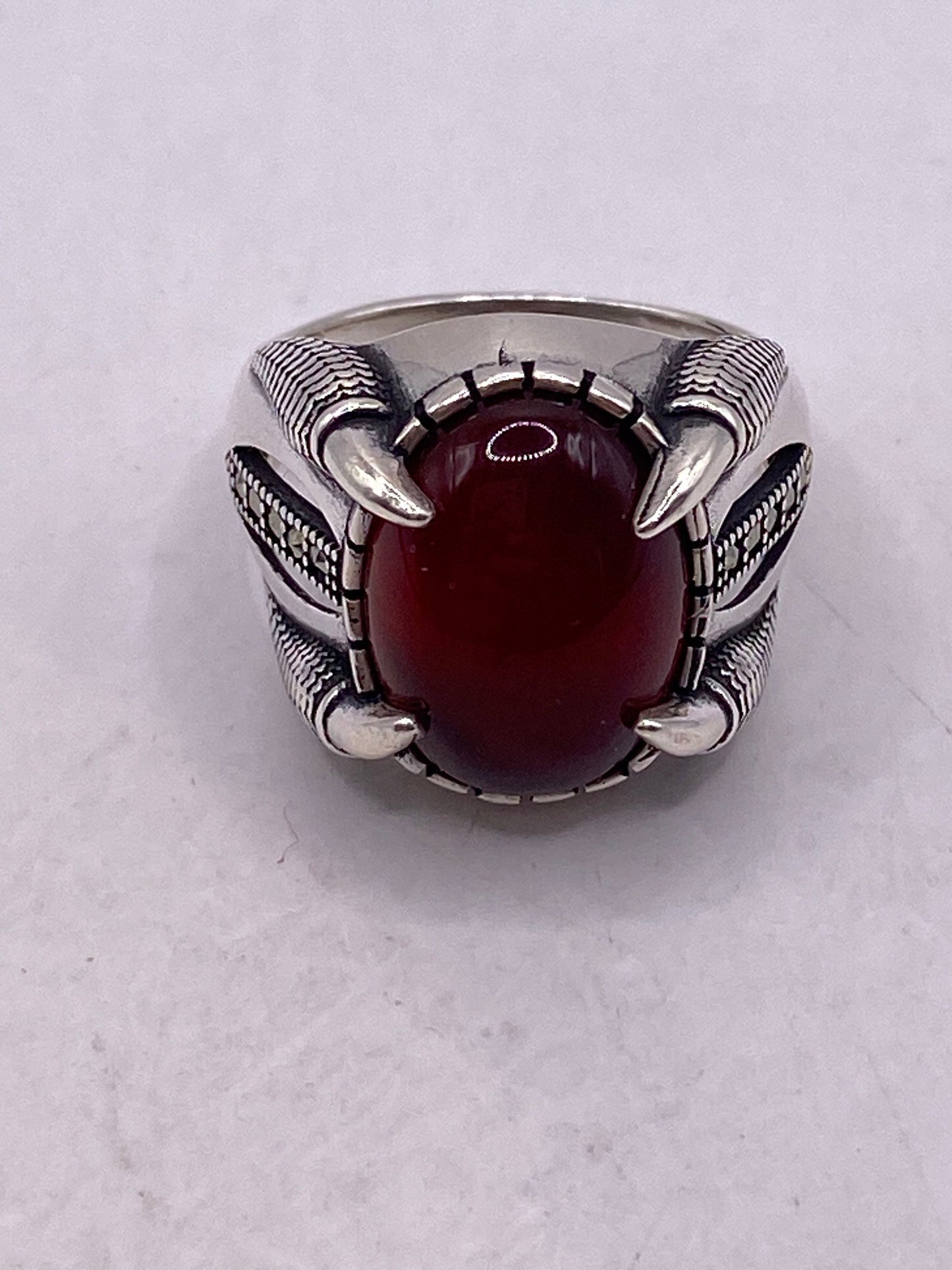 Vintage Genuine Red Carnelian 925 Sterling Silver Marcasite Ring