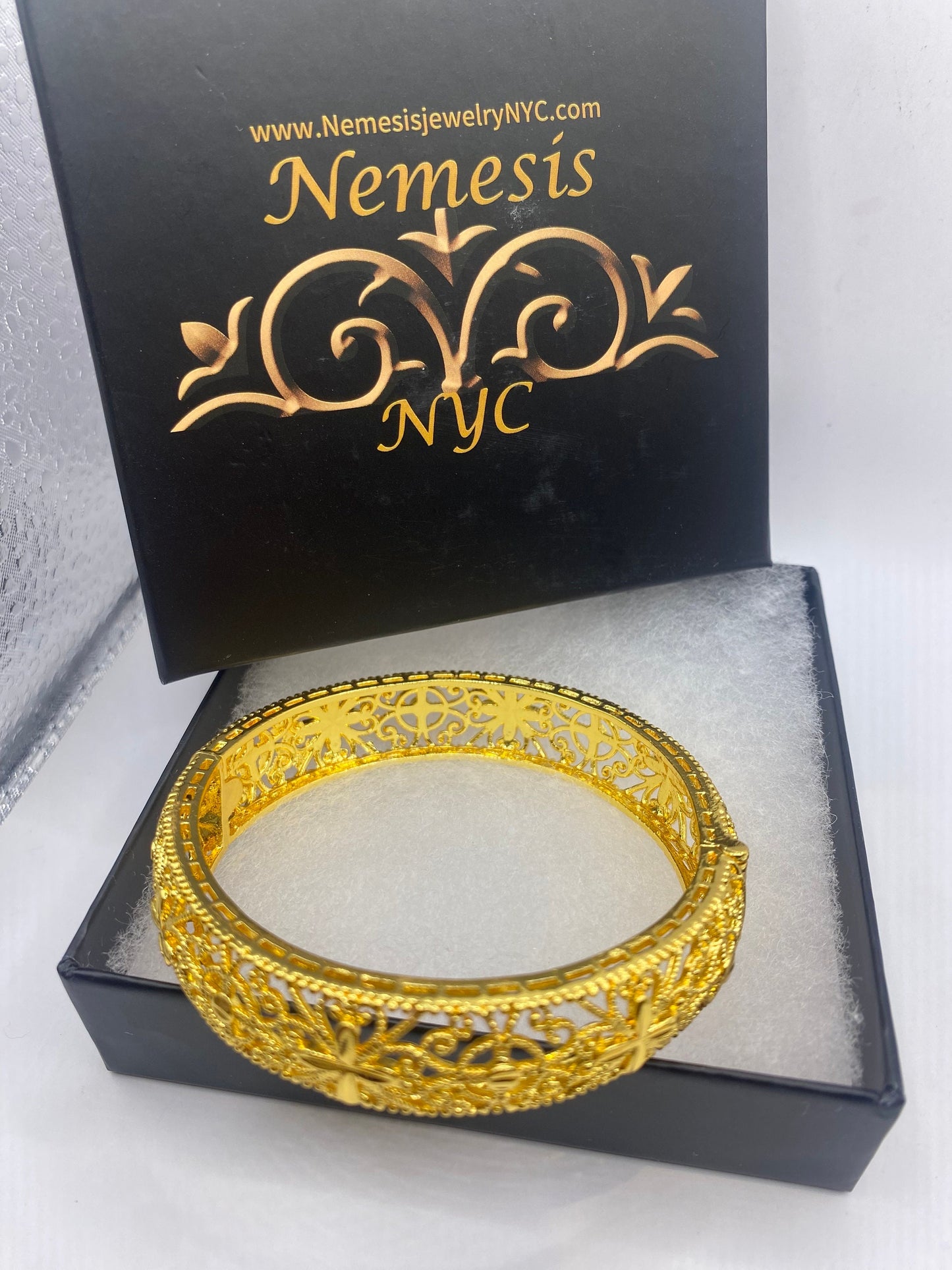 Vintage Bangle Bracelet Golden Bronze filigree