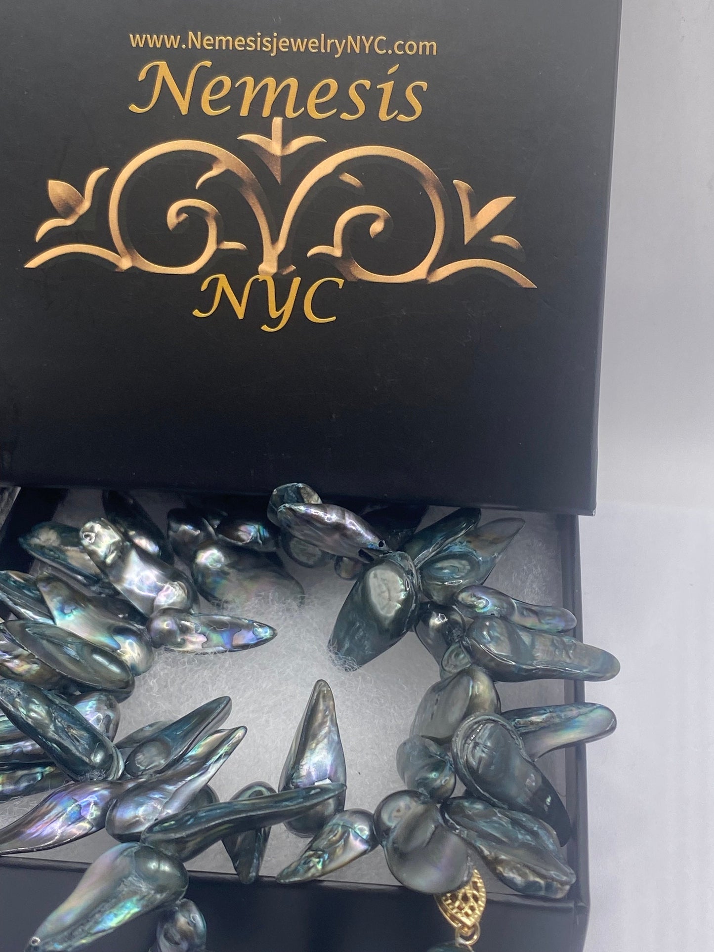 Vintage Black Pearl 18 inch Necklace