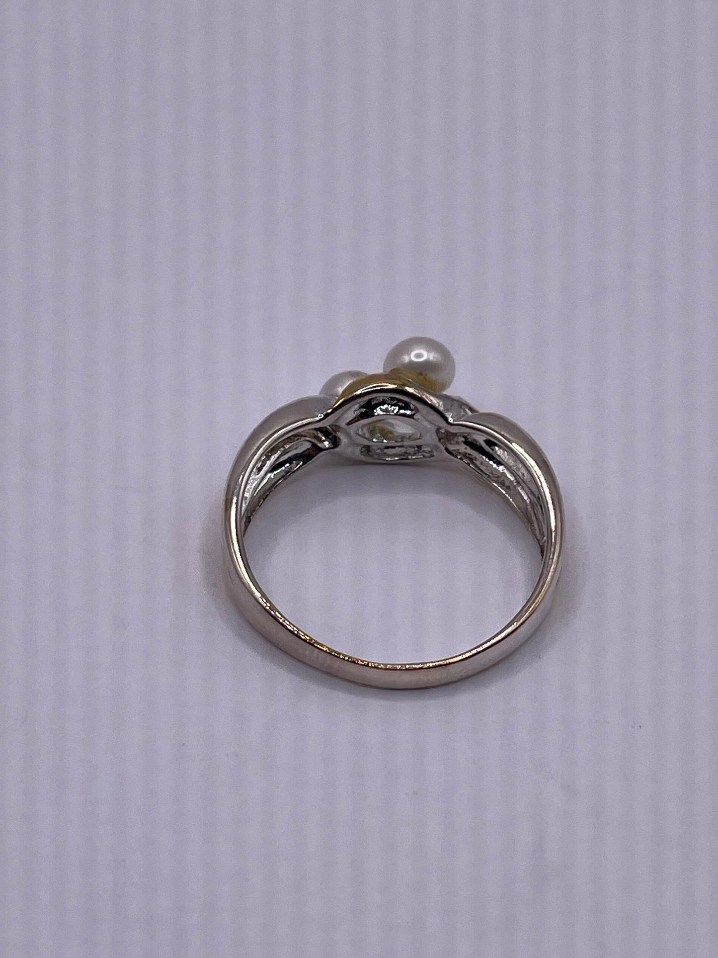 Vintage Genuine Cultured Pearl Golden 925 Sterling Silver Ring
