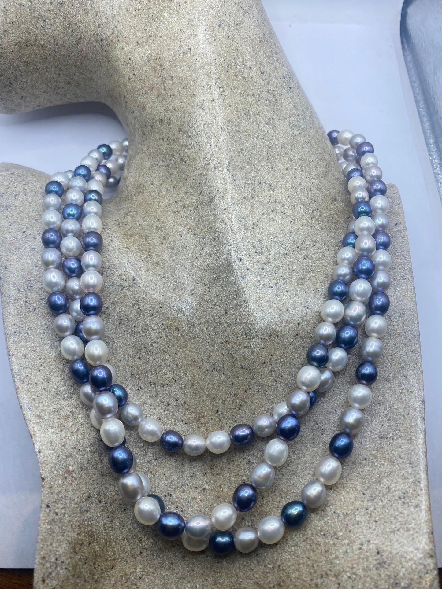 Vintage Cream Pink Black Pearl 3 Strand 16-18 in Necklace