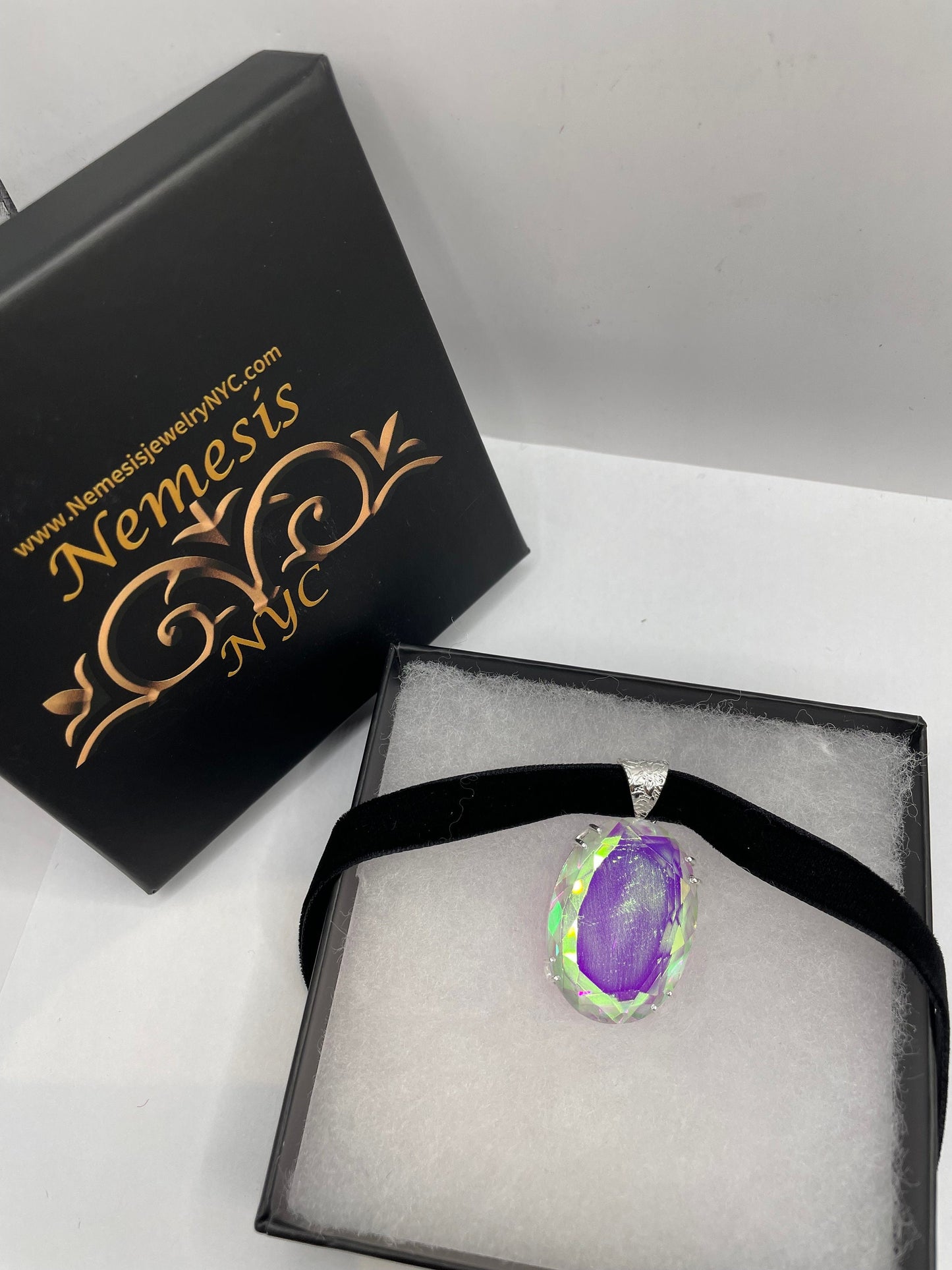 Vintage Opal milk glsss Silver collar Necklace Choker