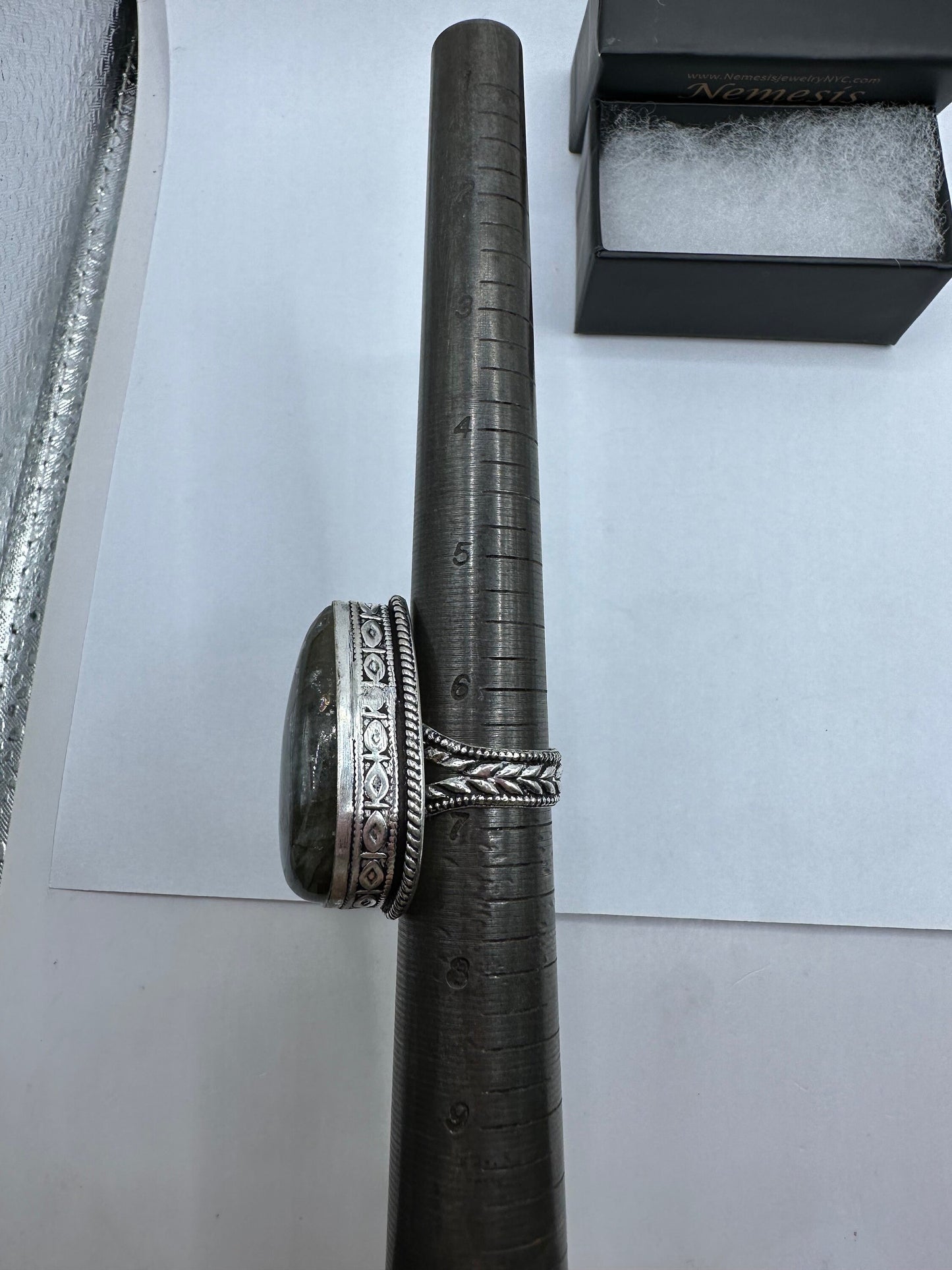 Vintage Large Labradorite Rainbow Moonstone Stone Silver Ring