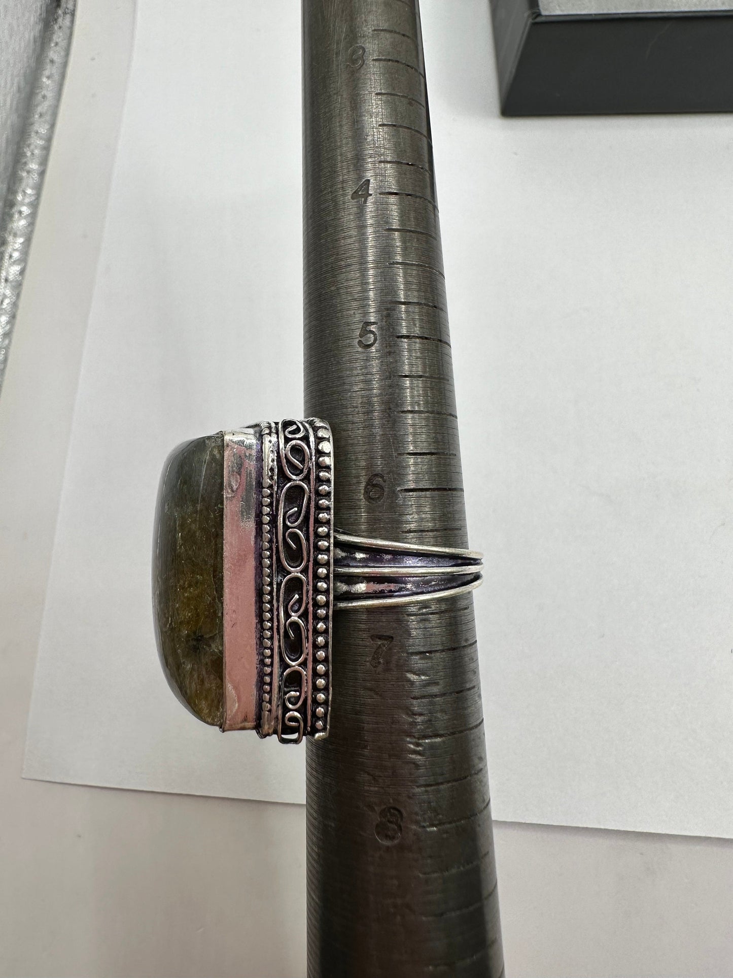 Vintage Large Labradorite Rainbow Moonstone Stone Silver Ring