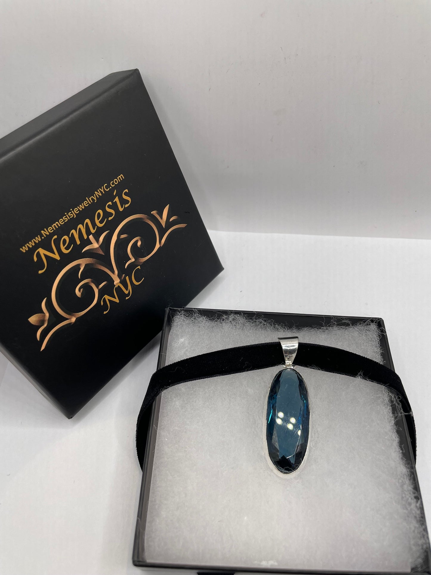 Vintage Colbolt Blue Glass Choker Silver Finished Necklace