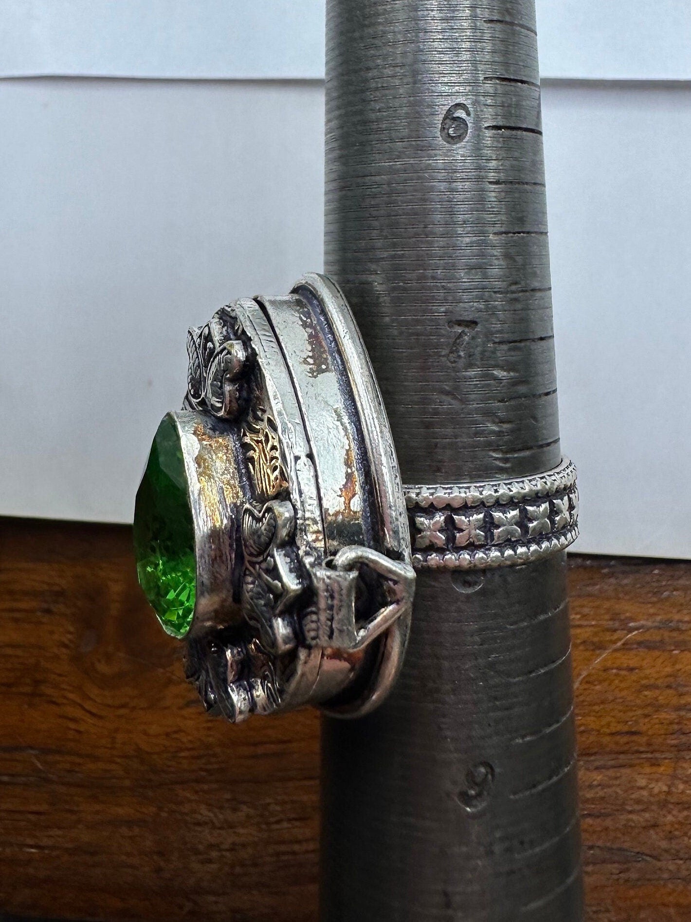 Vintage White Bronze Poison Pillbox Ring