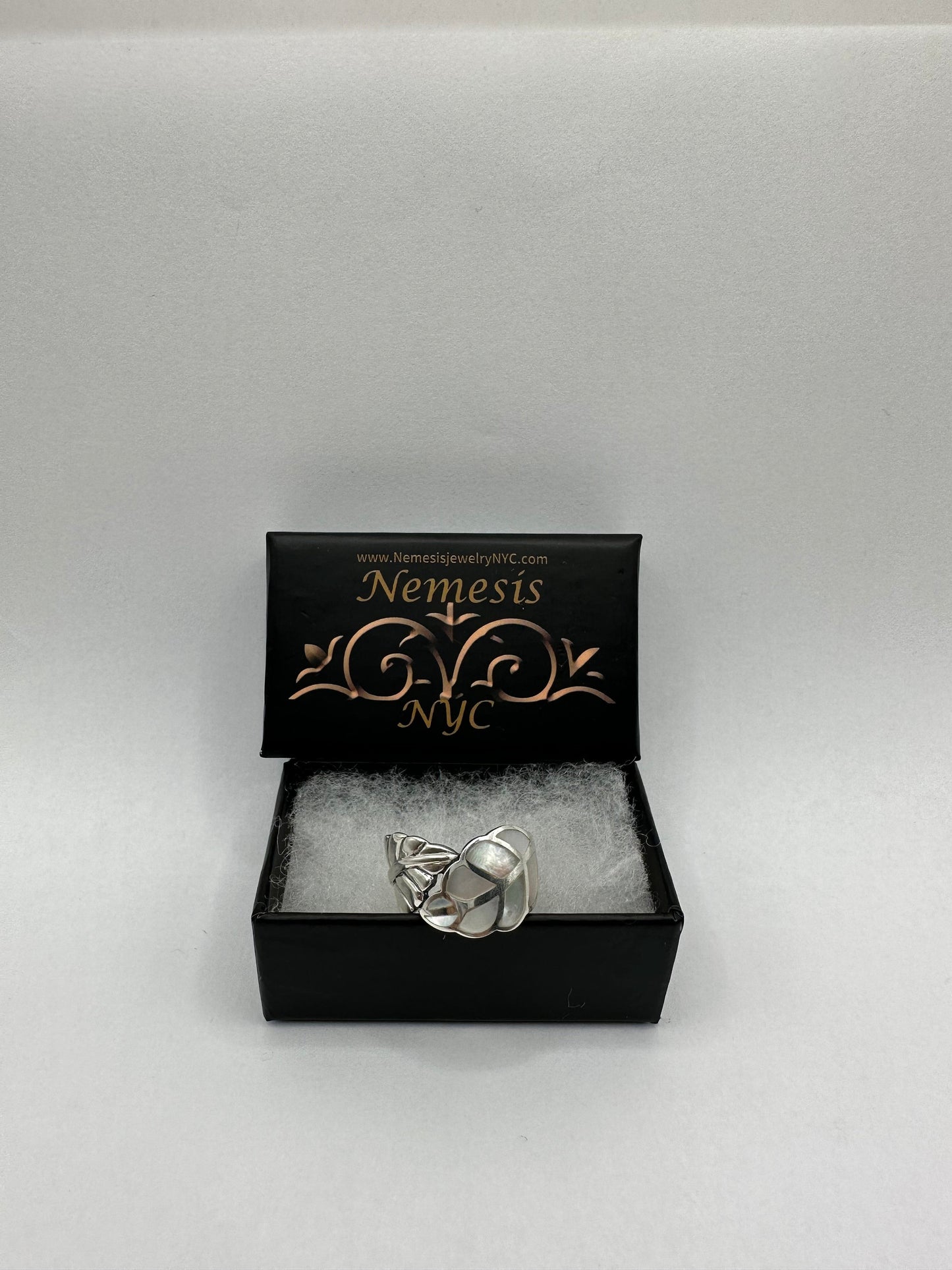 Antique Deco Mother of Pearl Leaf 925 Sterling Silver Ring