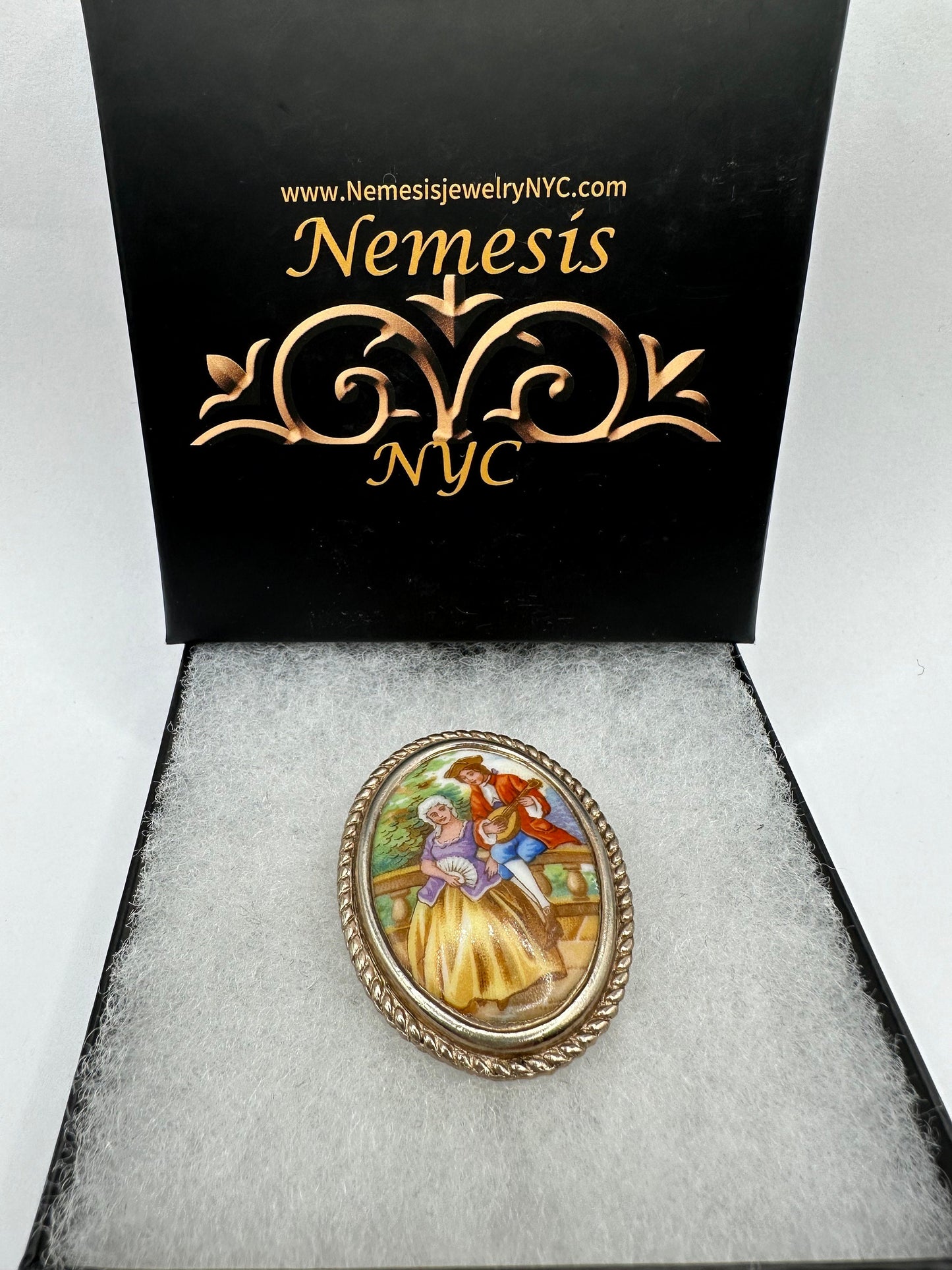 Vintage Genuine French Hand Painted Porcelian Cameo Bronze Necklace Choker pin