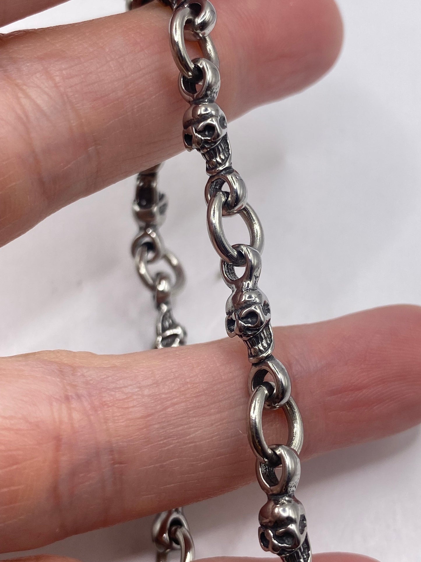 Vintage Style Unisex Men Stainless Steel Skull Bracelet