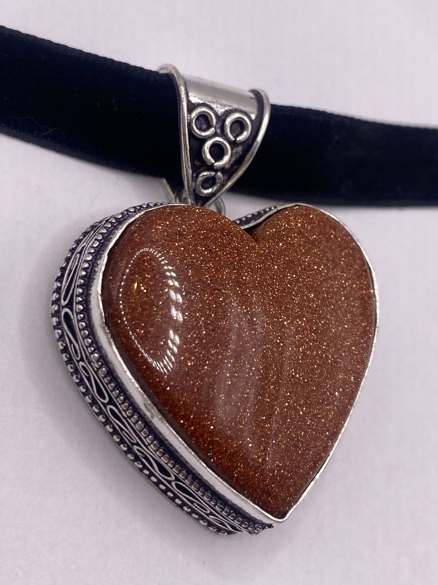 Vintage Golden Sandstone Heart Choker Goldstone Silver Necklace