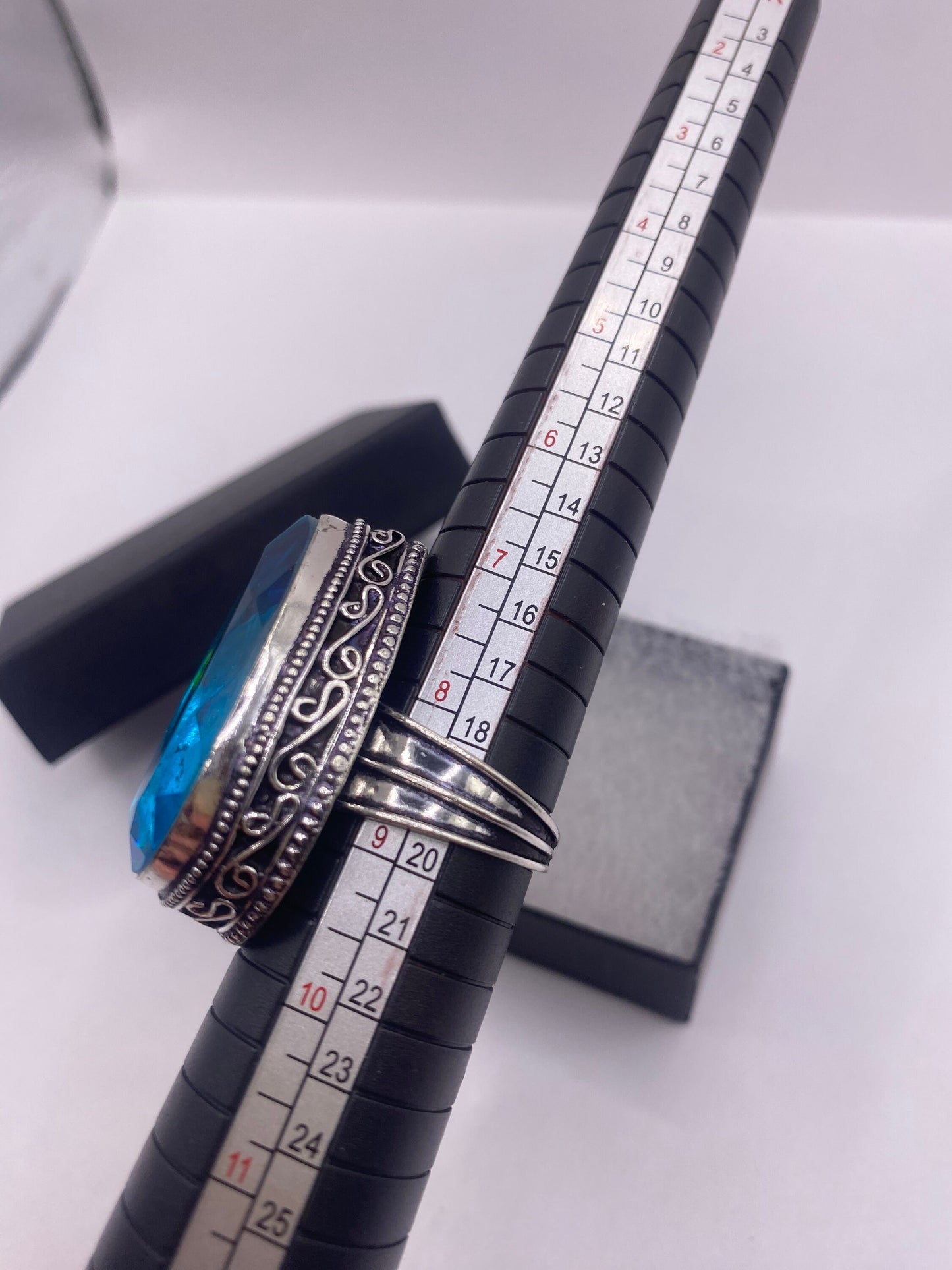 Vintage Aqua Vintage Art Glass Ring About 1 Inch chunky statement Size 8.5