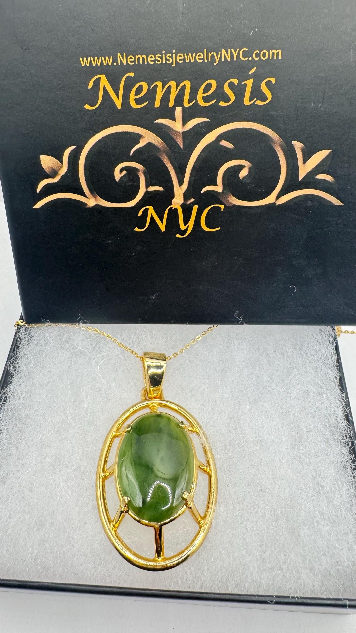 Vintage Green Jade Leaf Yellow Gold Filled Necklace