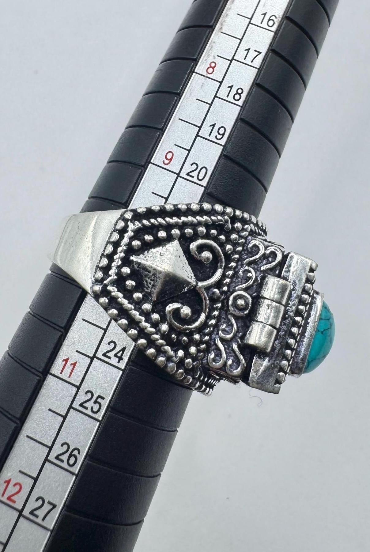 Vintage Blue Turquoise Howlite Silver Bronze Poison Pillbox Ring