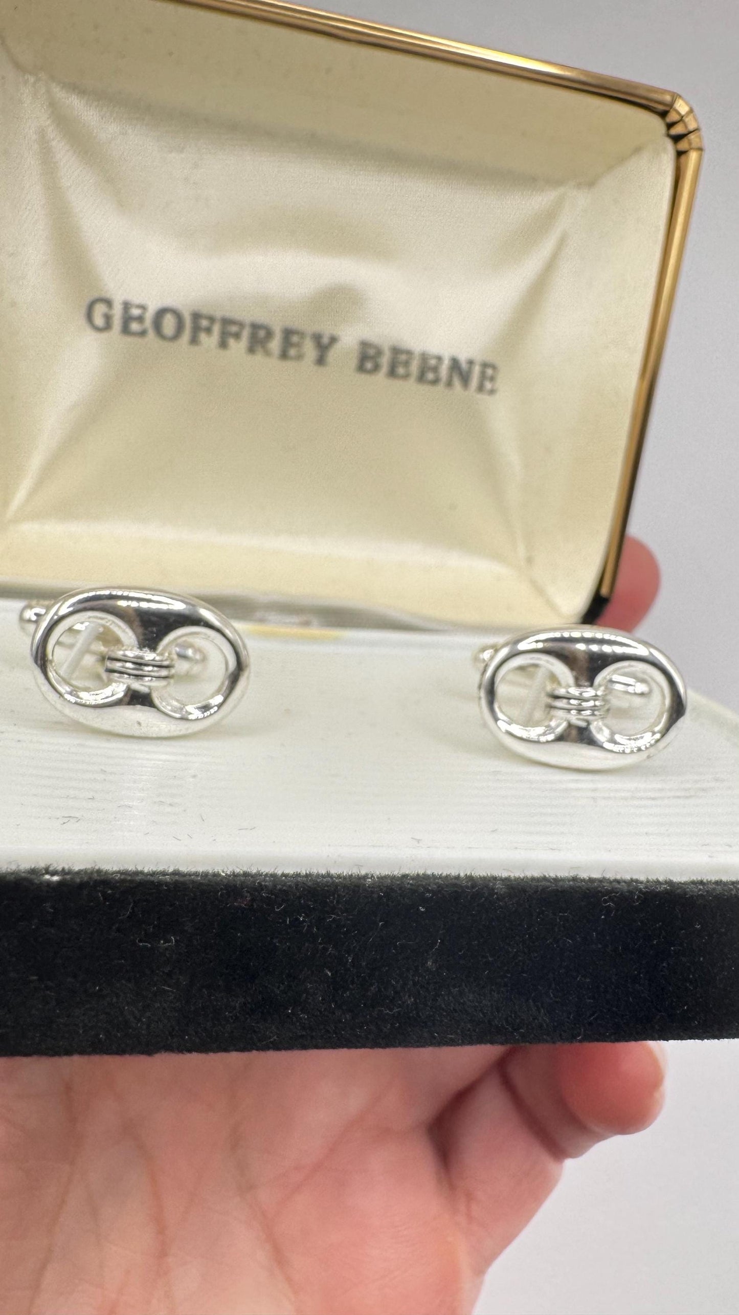 Vintage Boxed Geoffrey Beene Silver Cuff Links