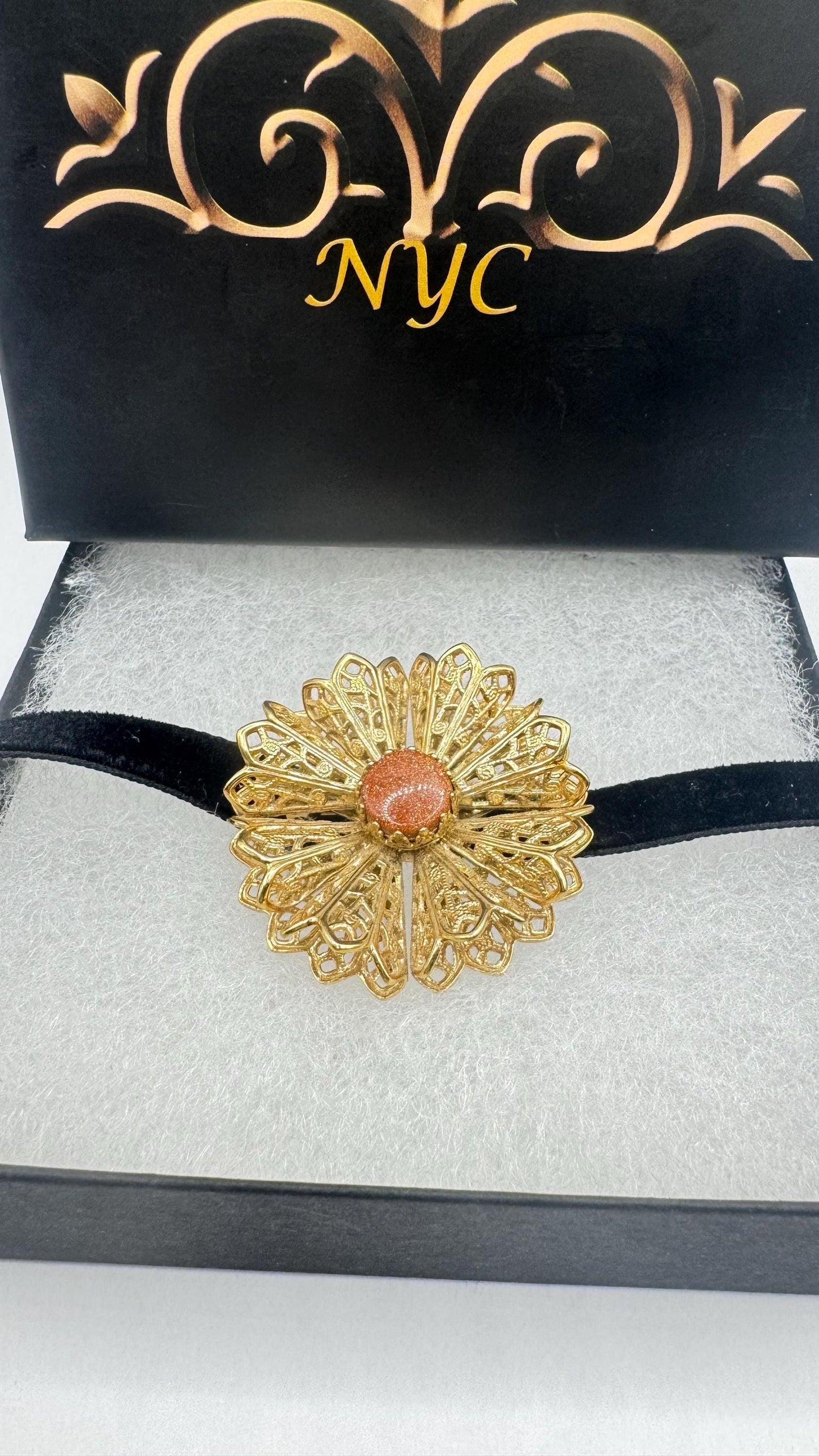 Vintage Goldstone Yellow Gold Filled Brooch Pin