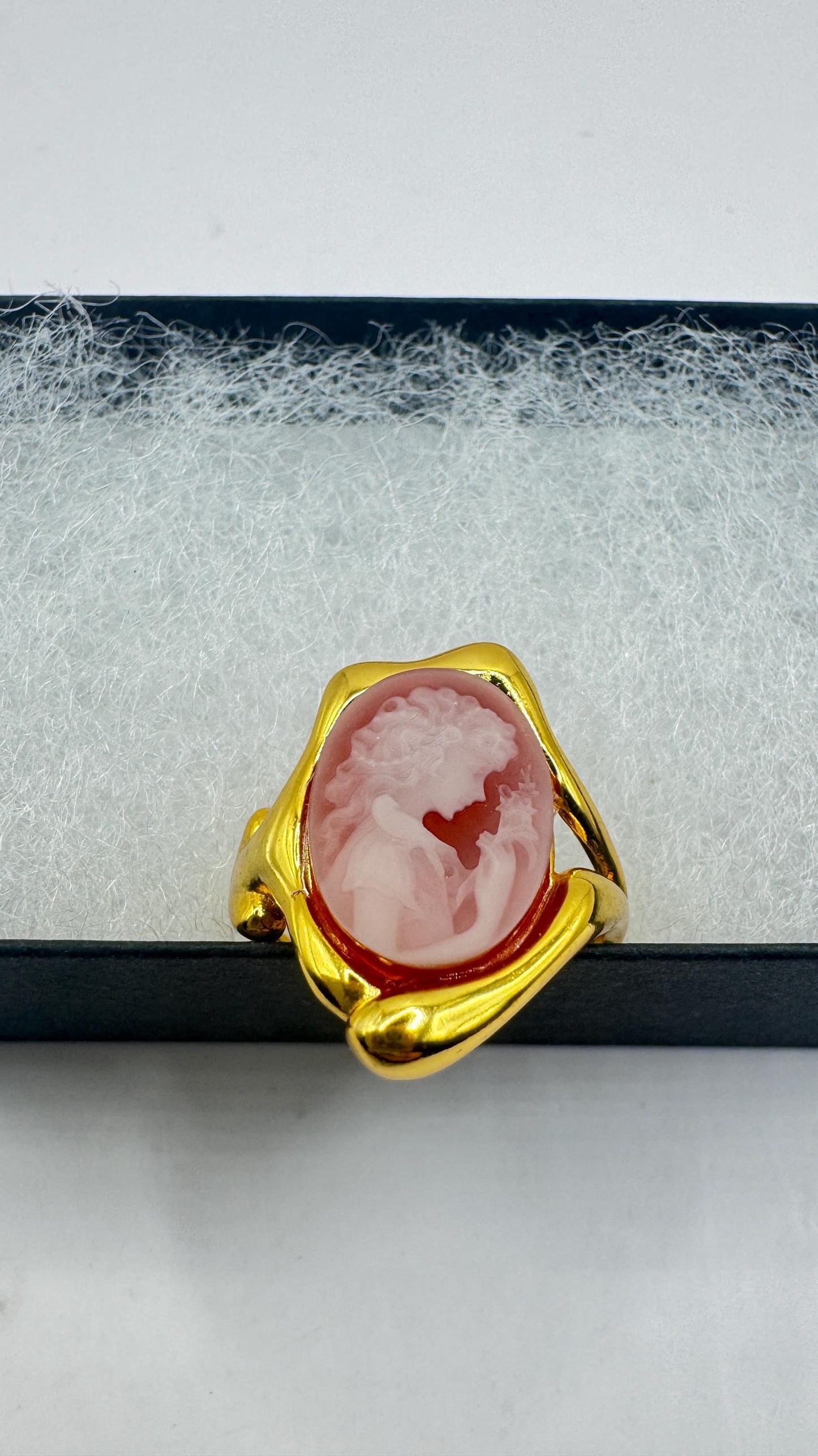Vintage Cameo 925 Sterling Silver Cocktail Ring