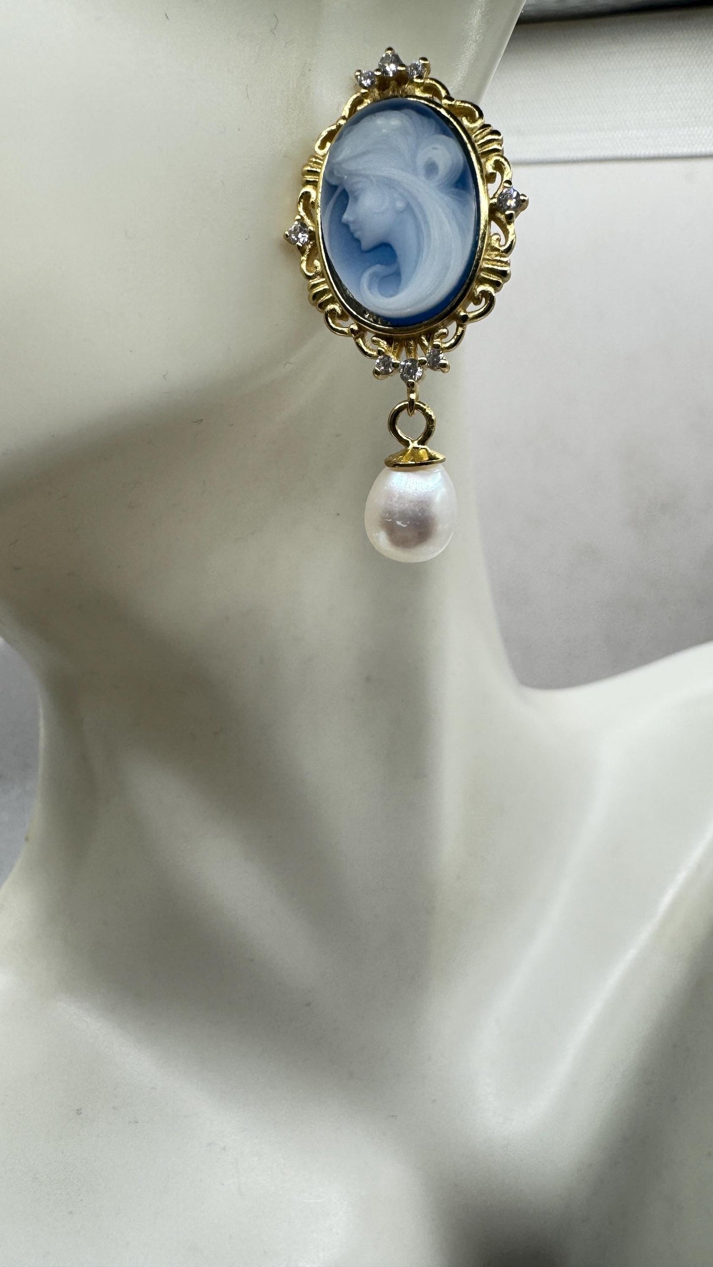 Vintage Blue Onyx Cameo Yellow Gold 925 Sterling Silver Earrings