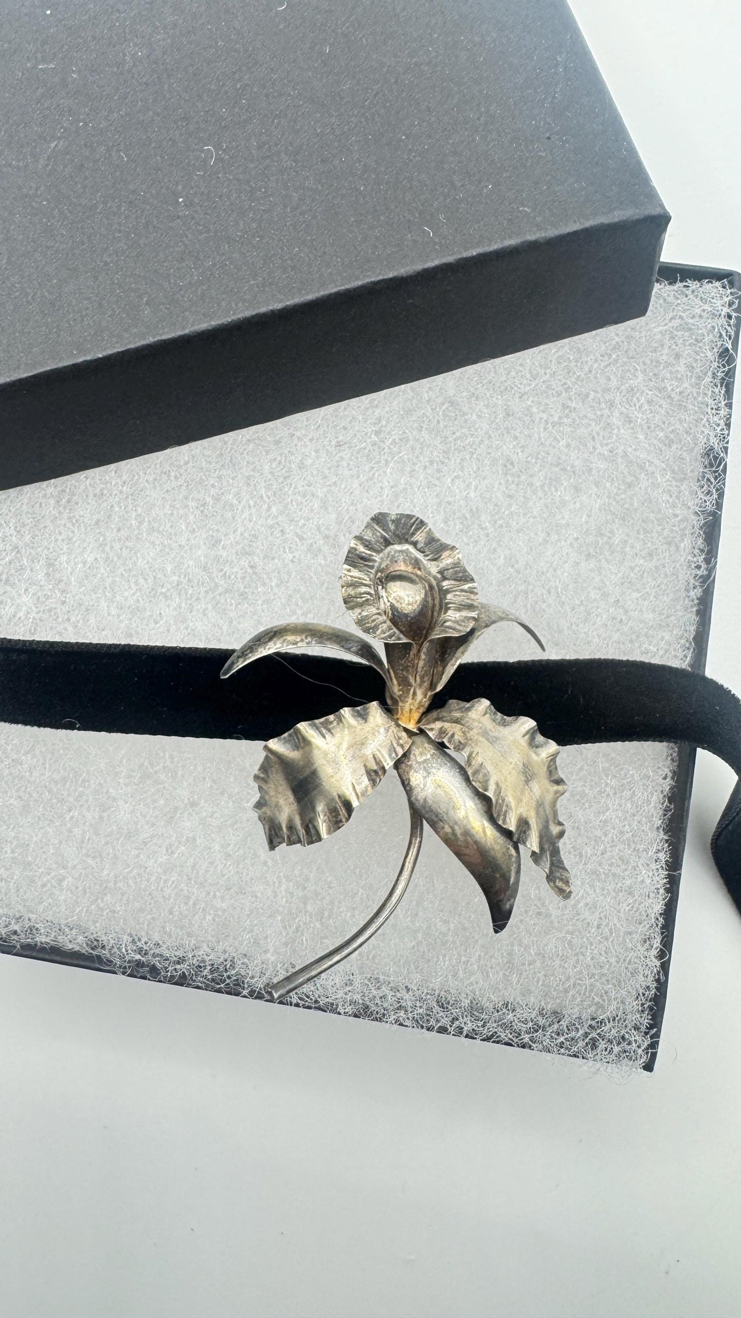 Vintage Hand Made Deco Orchid Flower 925 Sterling Silver Brooch Pin on Black velvet choker ribbon