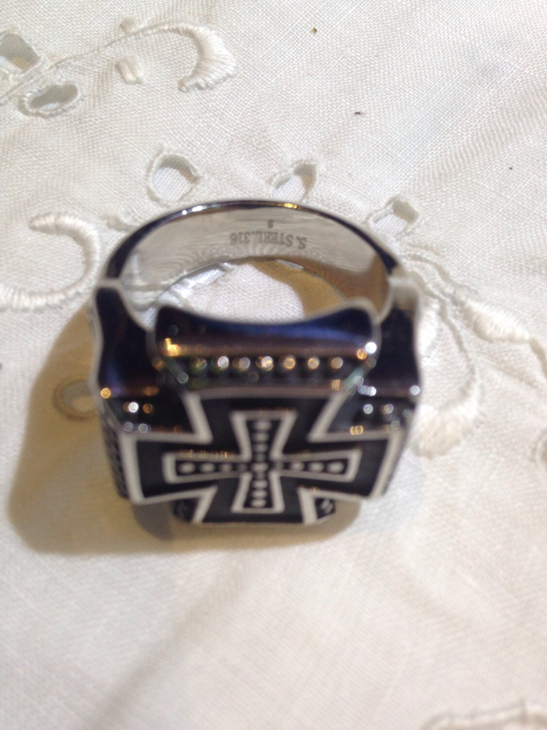 Vintage 1980's Gothic Cross Men's Ring