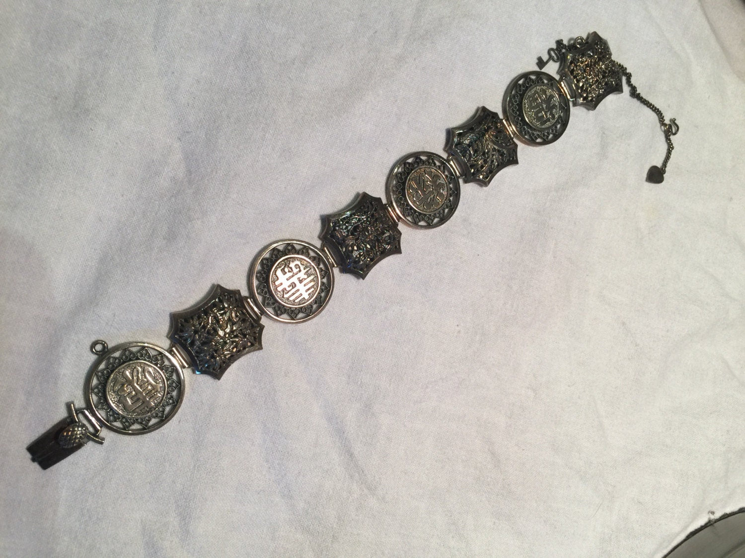 Vintage Sterling Silver Filligree Chinese Lucky Bracelet